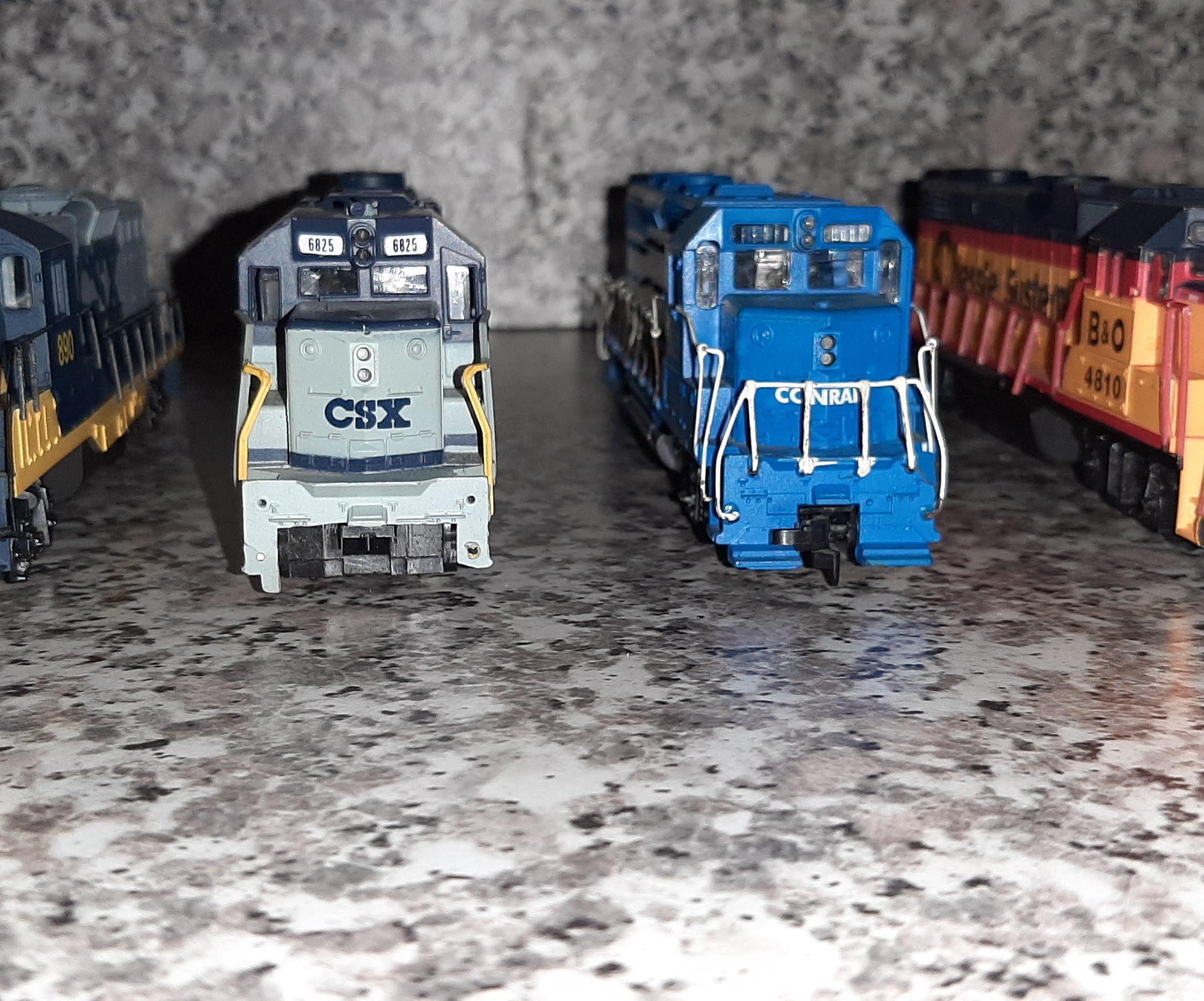 Comparing Some HO Scale Locomotives in the GP Series