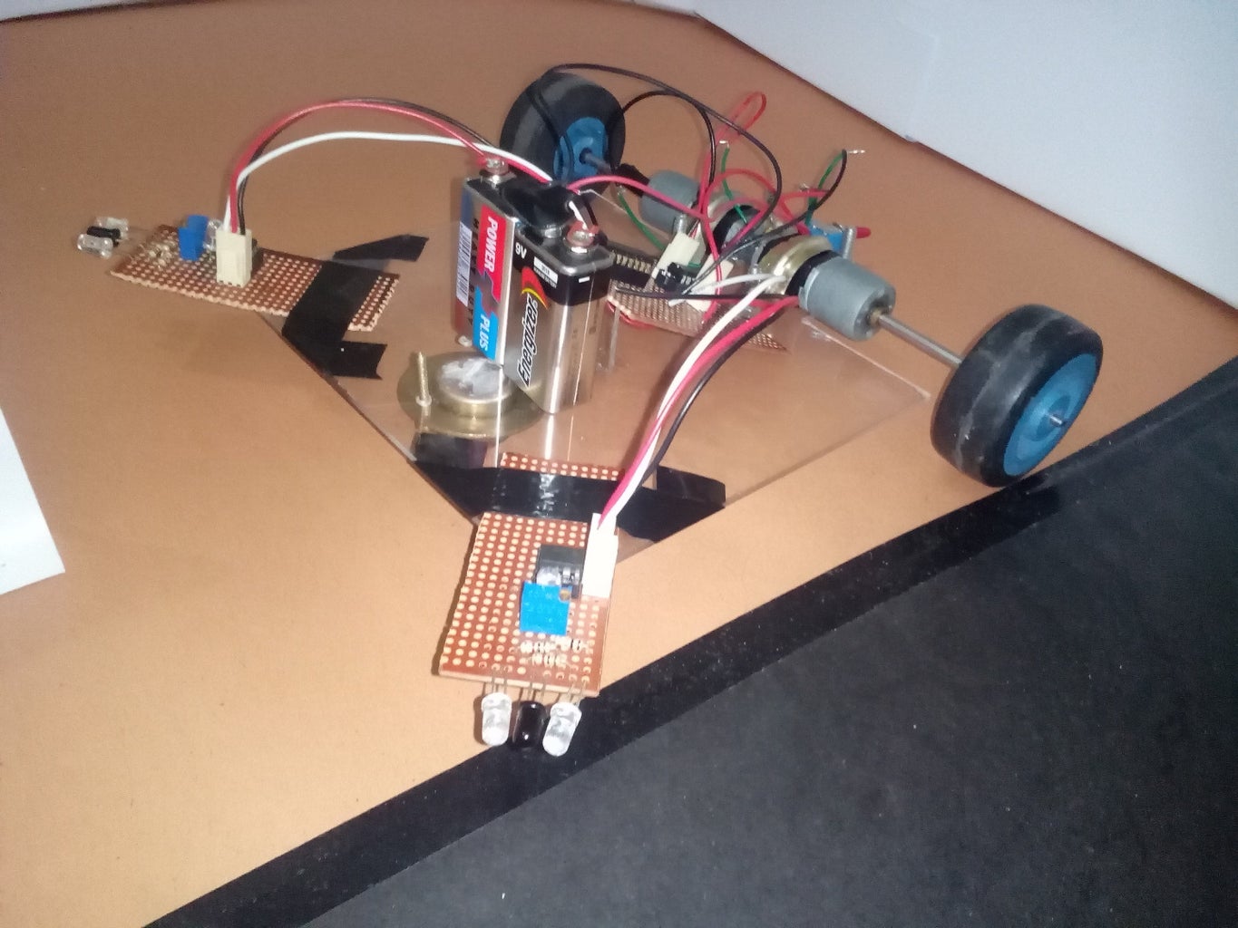 Obstacle Avoiding Robot With IR Sensors Without Microcontroller : 6 ...