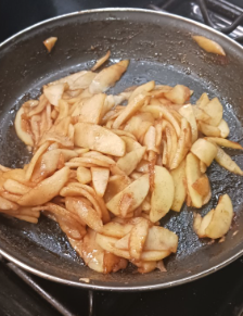 Preparing the Apple Filling
