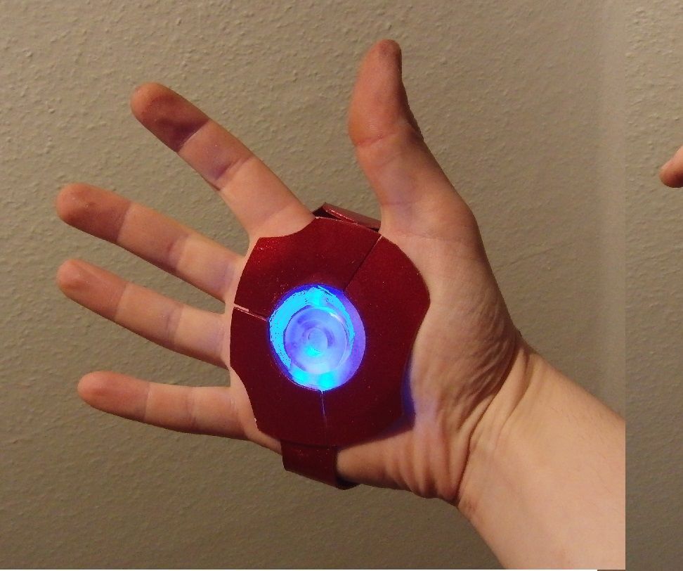 10min 5$ Iron Man Repulsor With LEDs