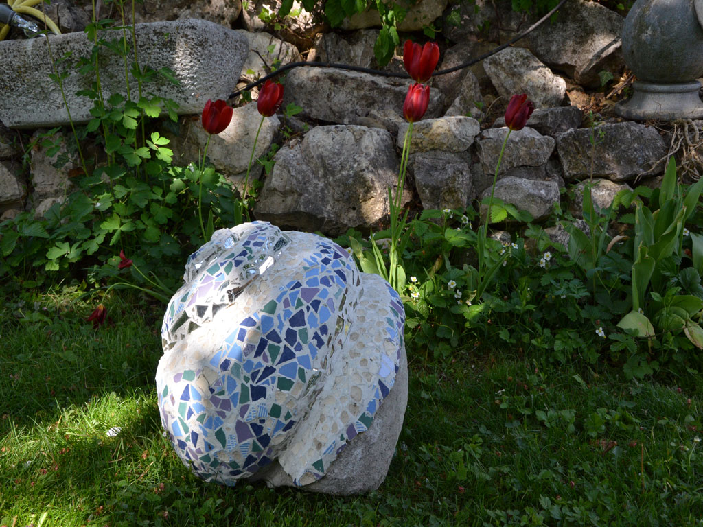 Garden Sculpture With Mosaic