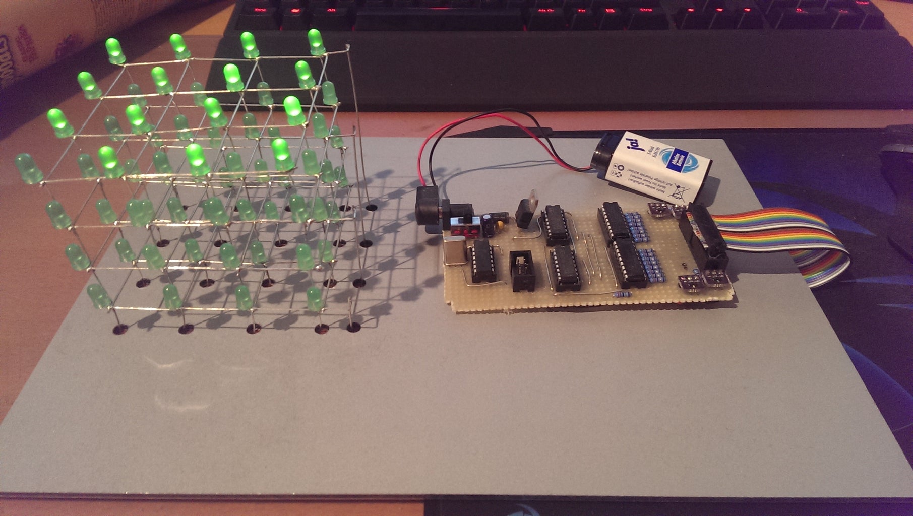 4x4x4 LED Cube : 7 Steps - Instructables