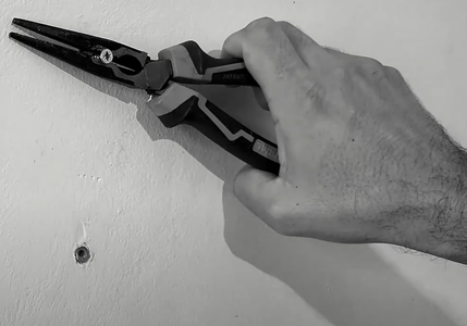 Wall Plugs Removal - the Old Way 1