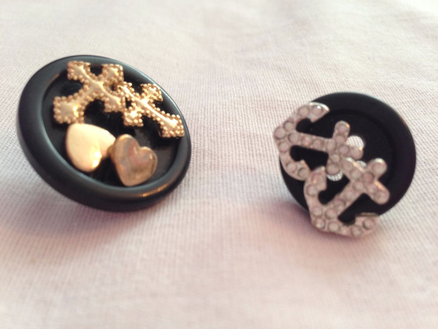 How to Keep Your Earrings Together When Traveling 3 Steps (with