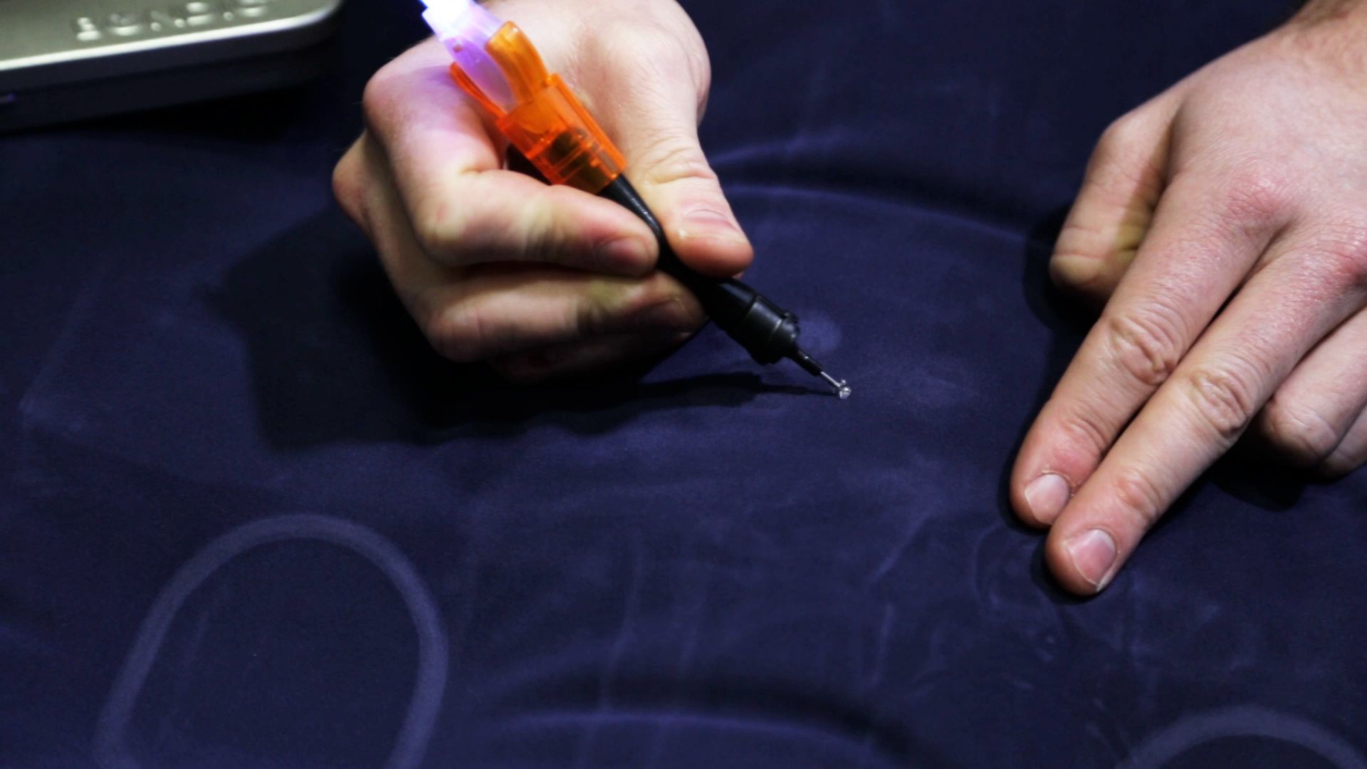 Bondic HowTo Fix a Leaking Air Mattress 3 Steps Instructables