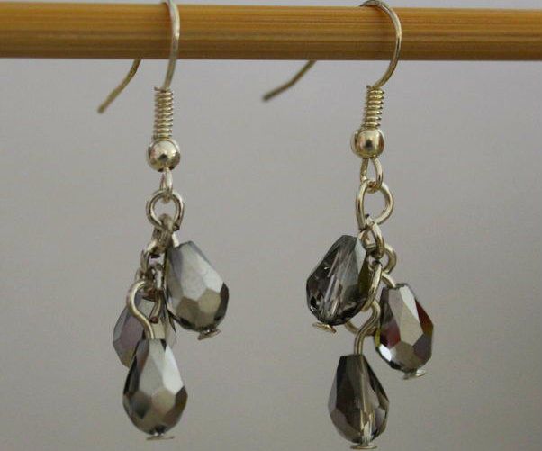 Easy Beaded Dangling Earrings