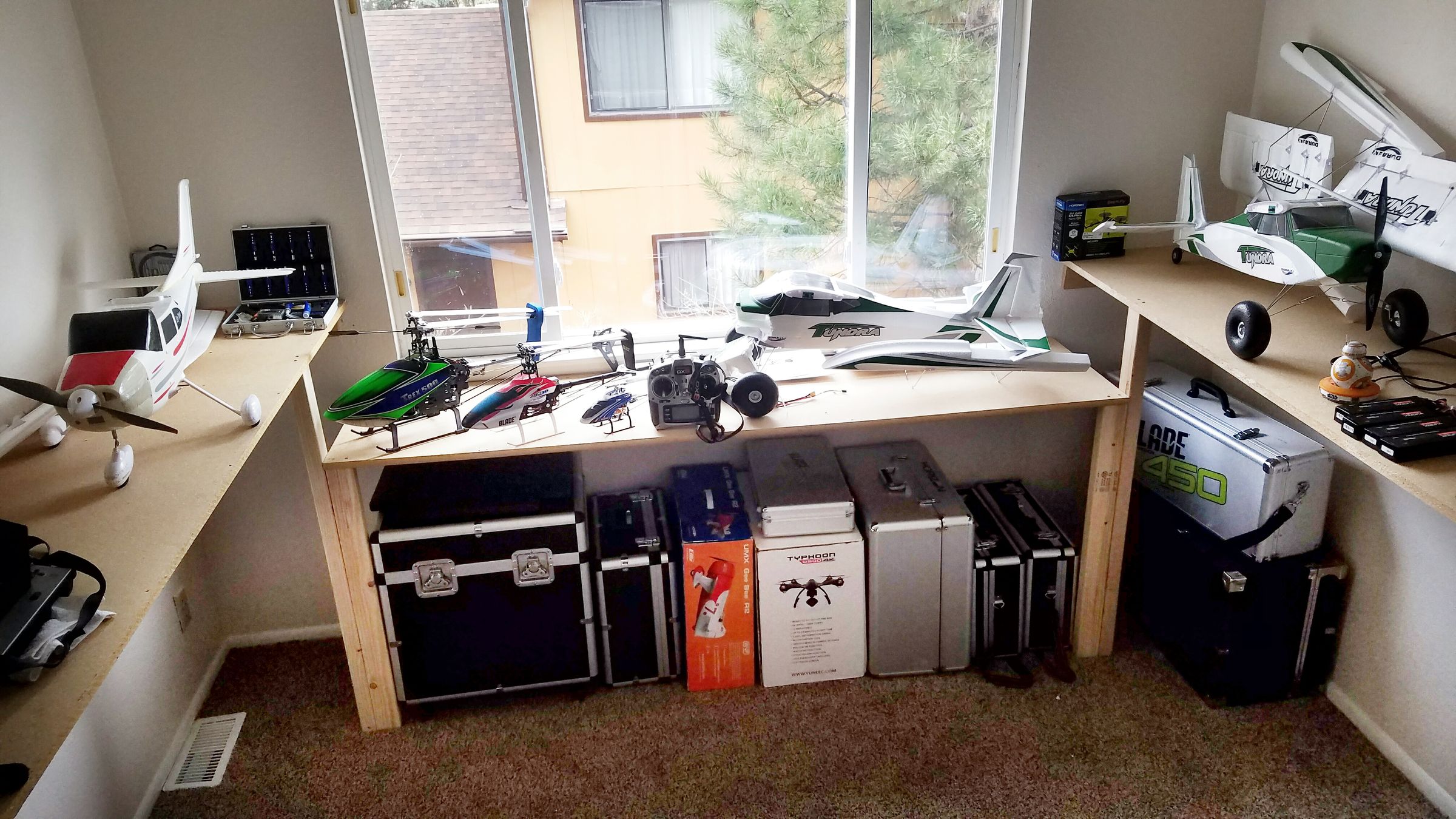 $6.00 Emergency Wrap-Around Hobby Desk