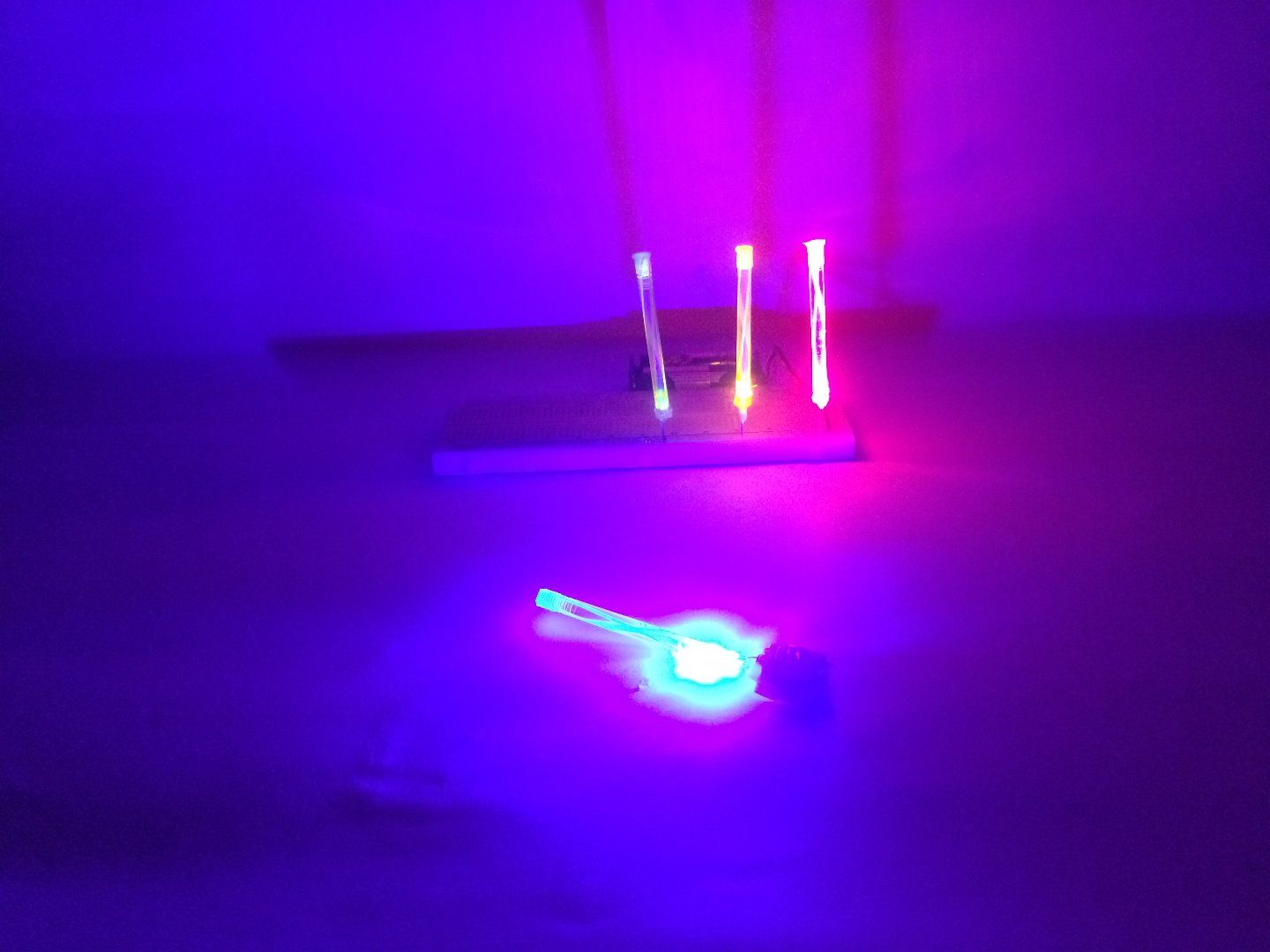 How to Make Straw Glow Stick (DIY Homemade Glow Stick) 4 Steps