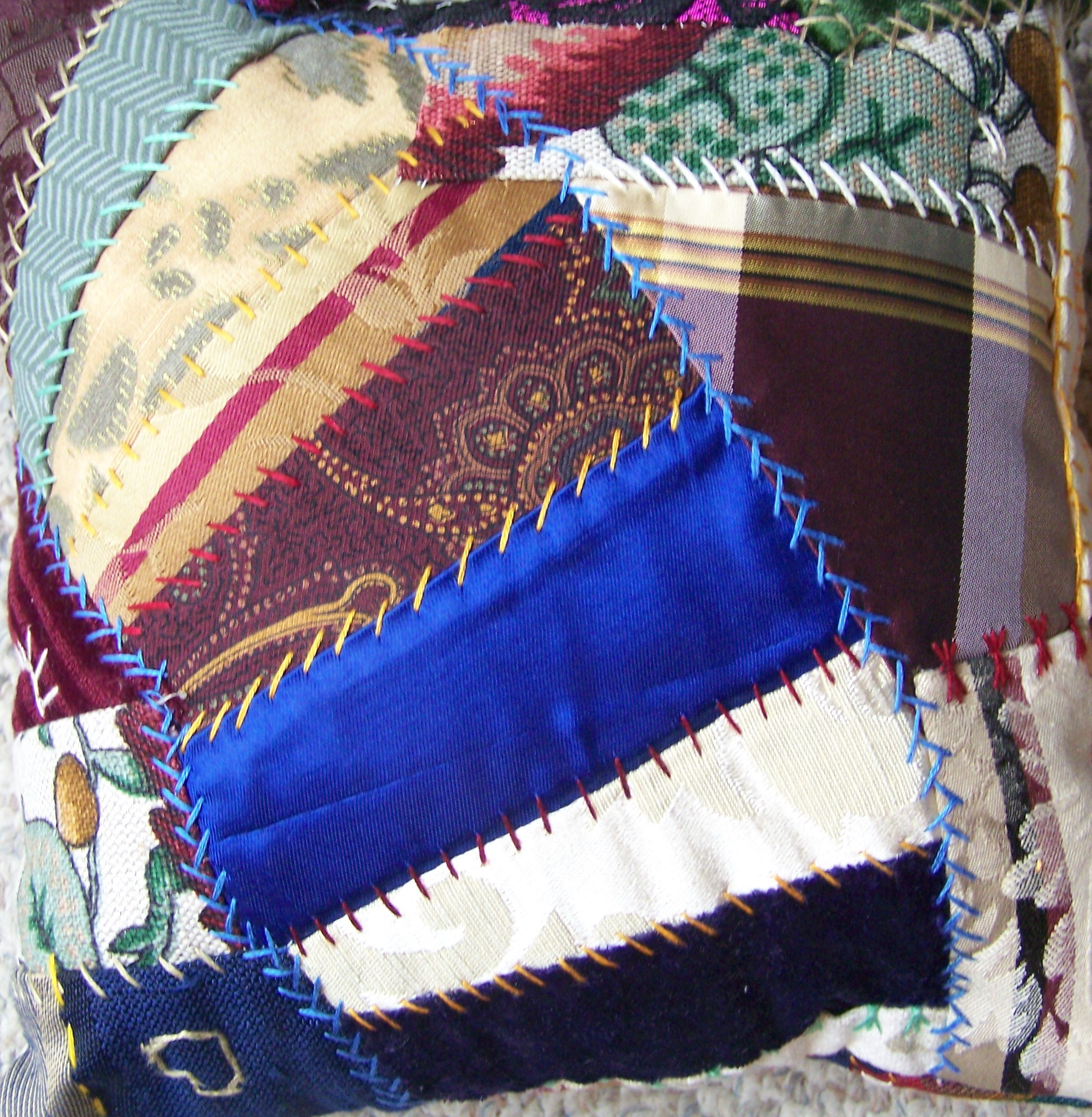Hand Embroidered Crazy Quilt Pillows Instructables