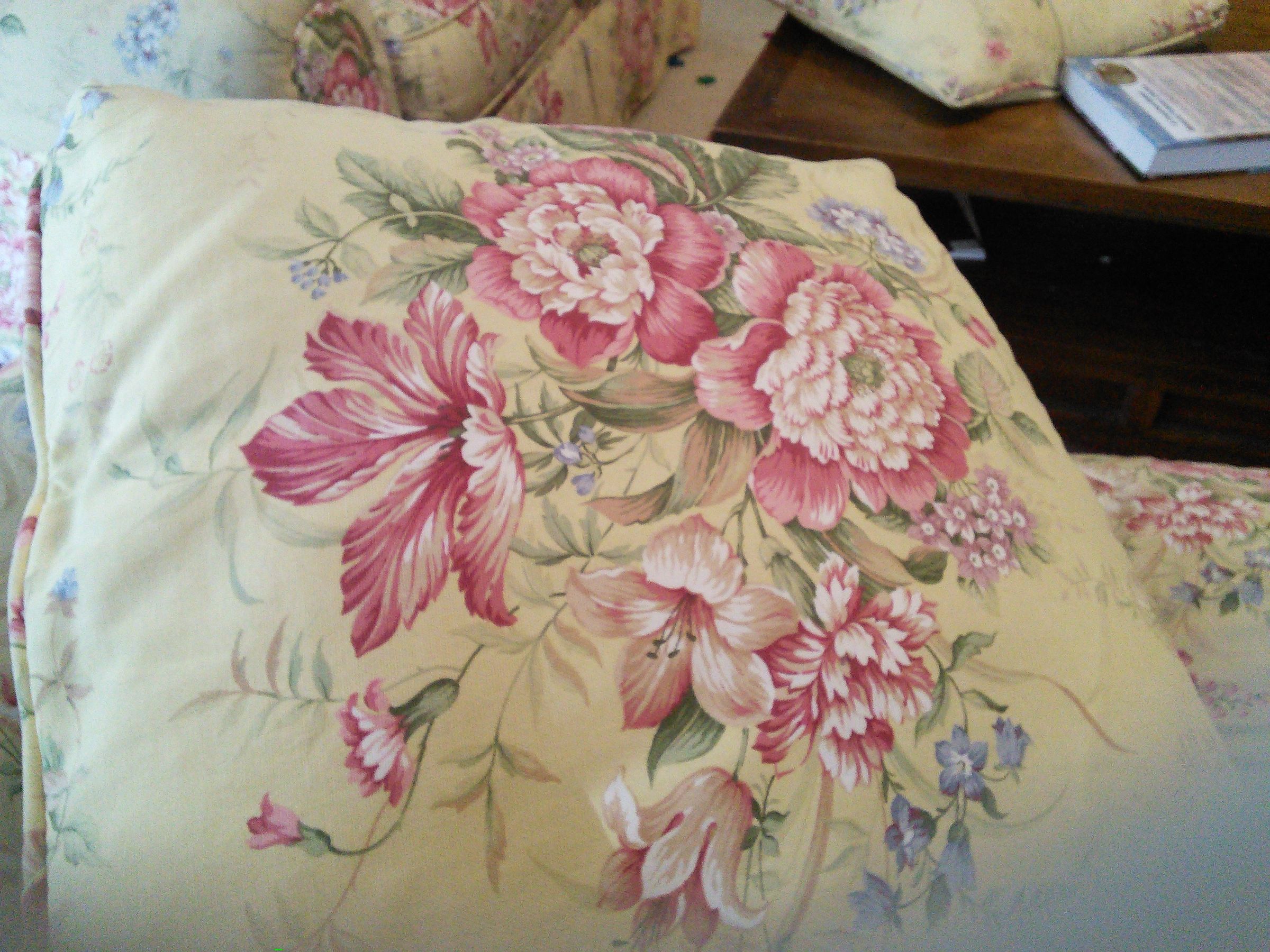 Secret Pillow Safe