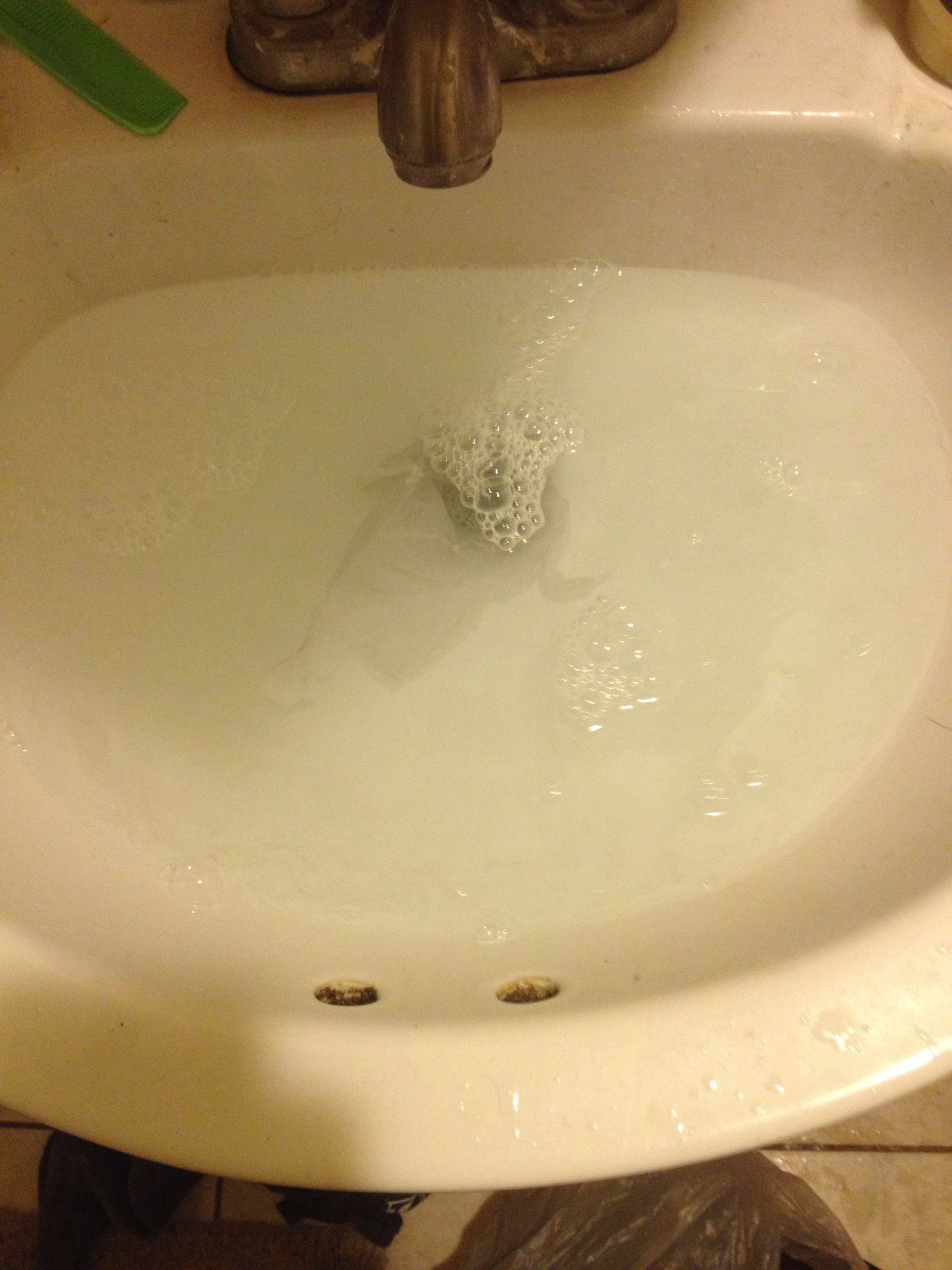 Free DIY Sink Water Stopper