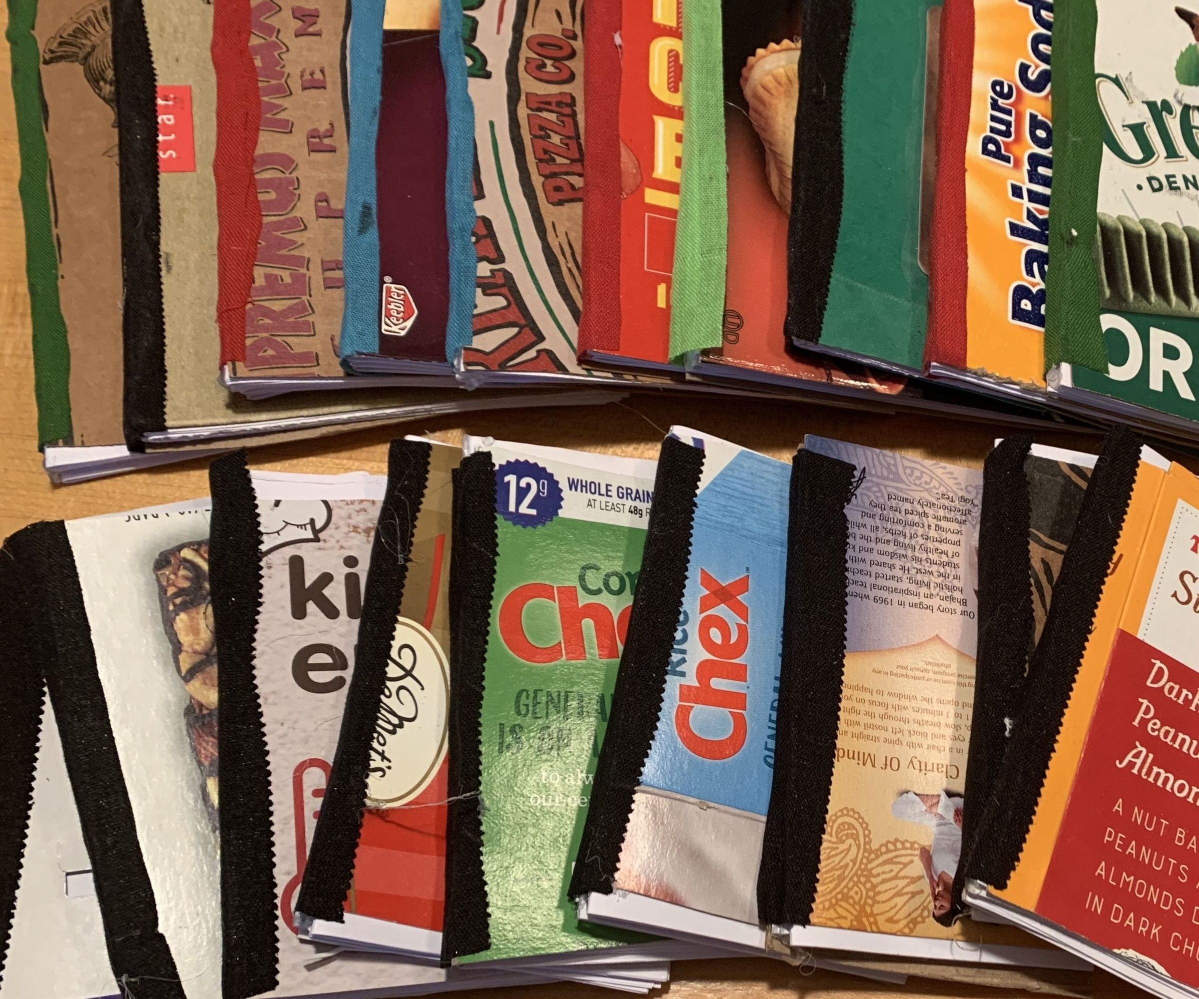 Make Cardboard Booklets With the Kids 