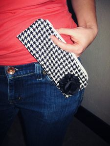 Houndstooth Zipper Pouches