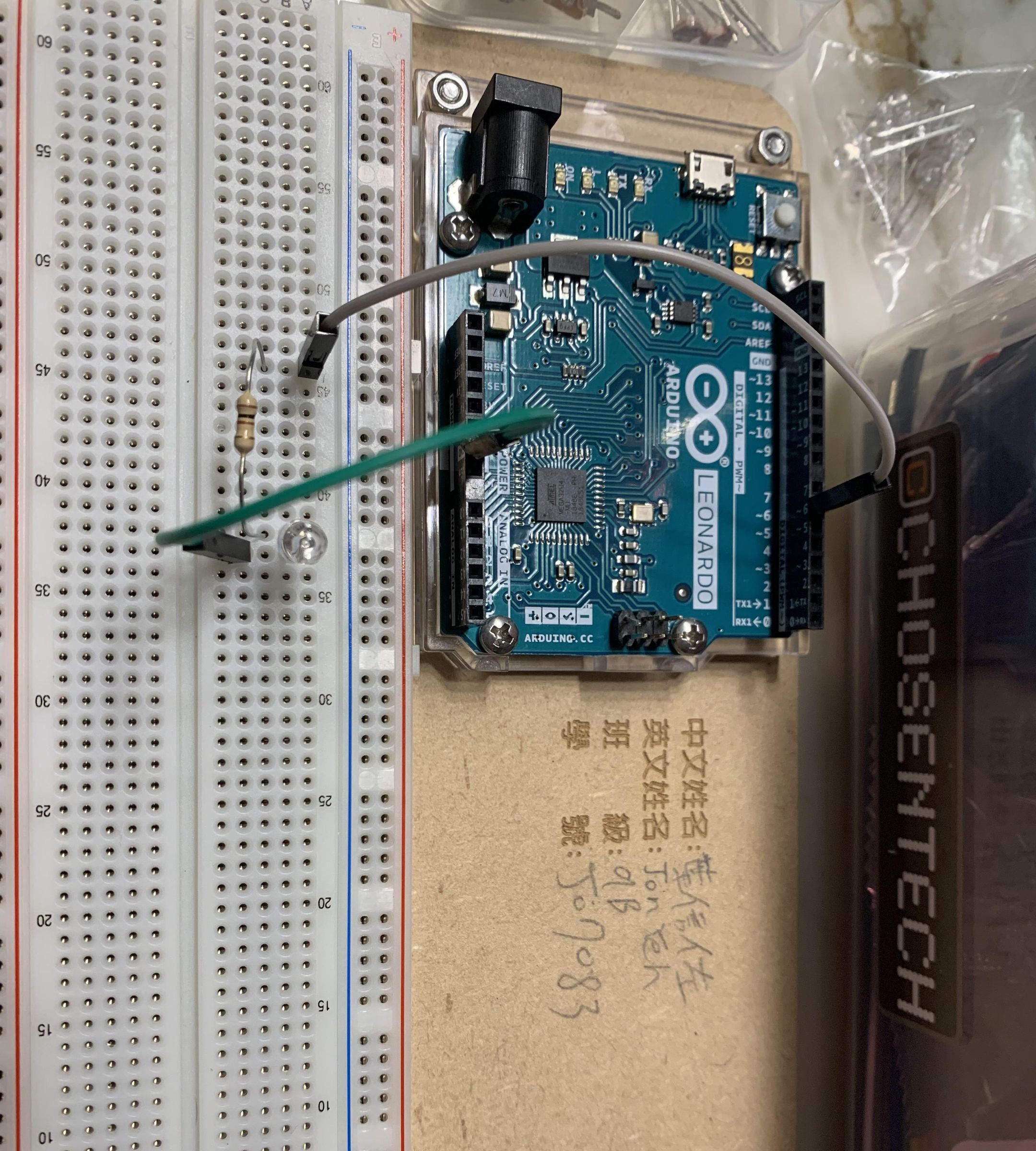 Arduino Leonardo LED Blinking