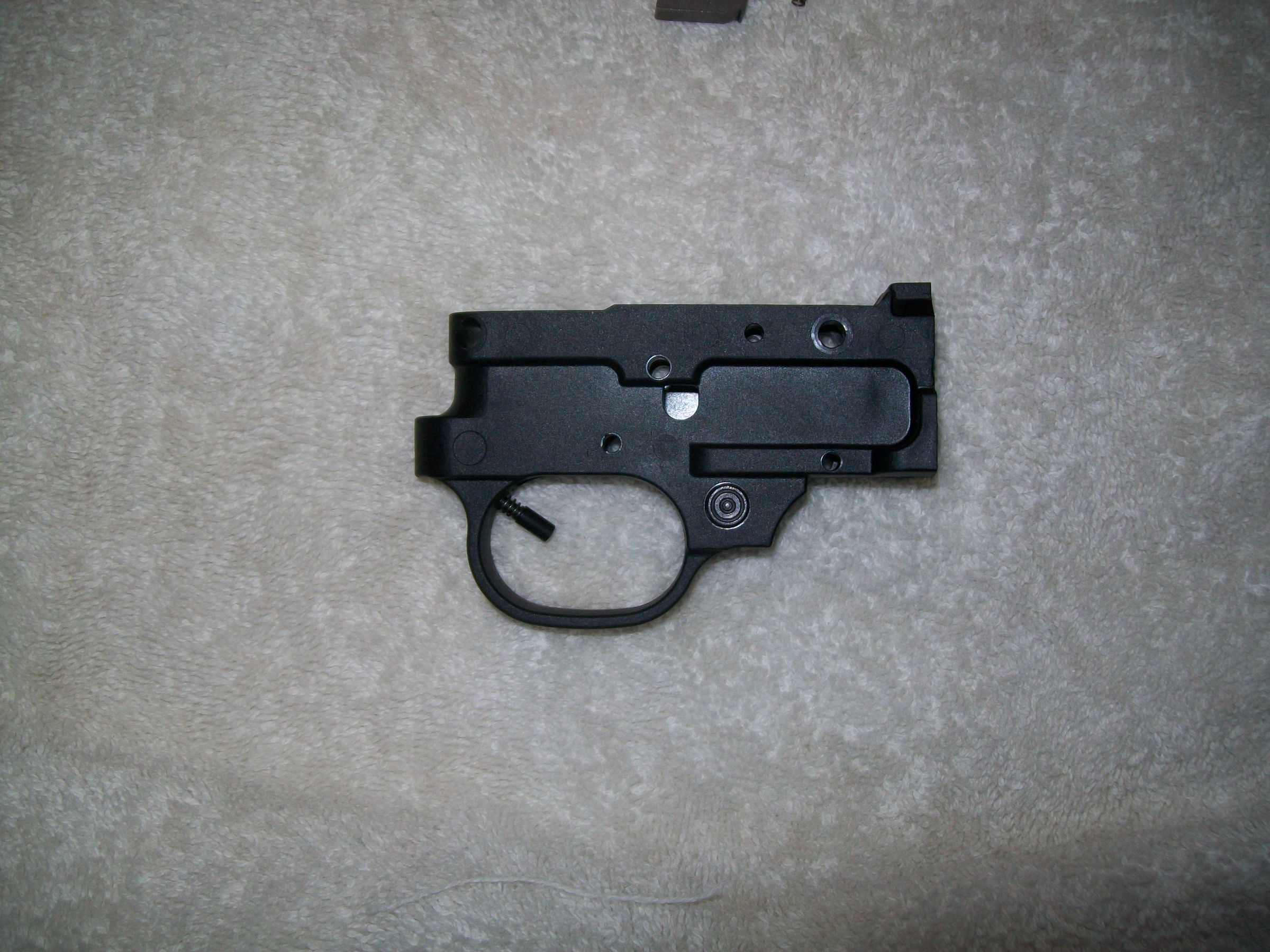 How to Dis/Reassemble the Ruger 10/22 Trigger Assembly 8 Steps