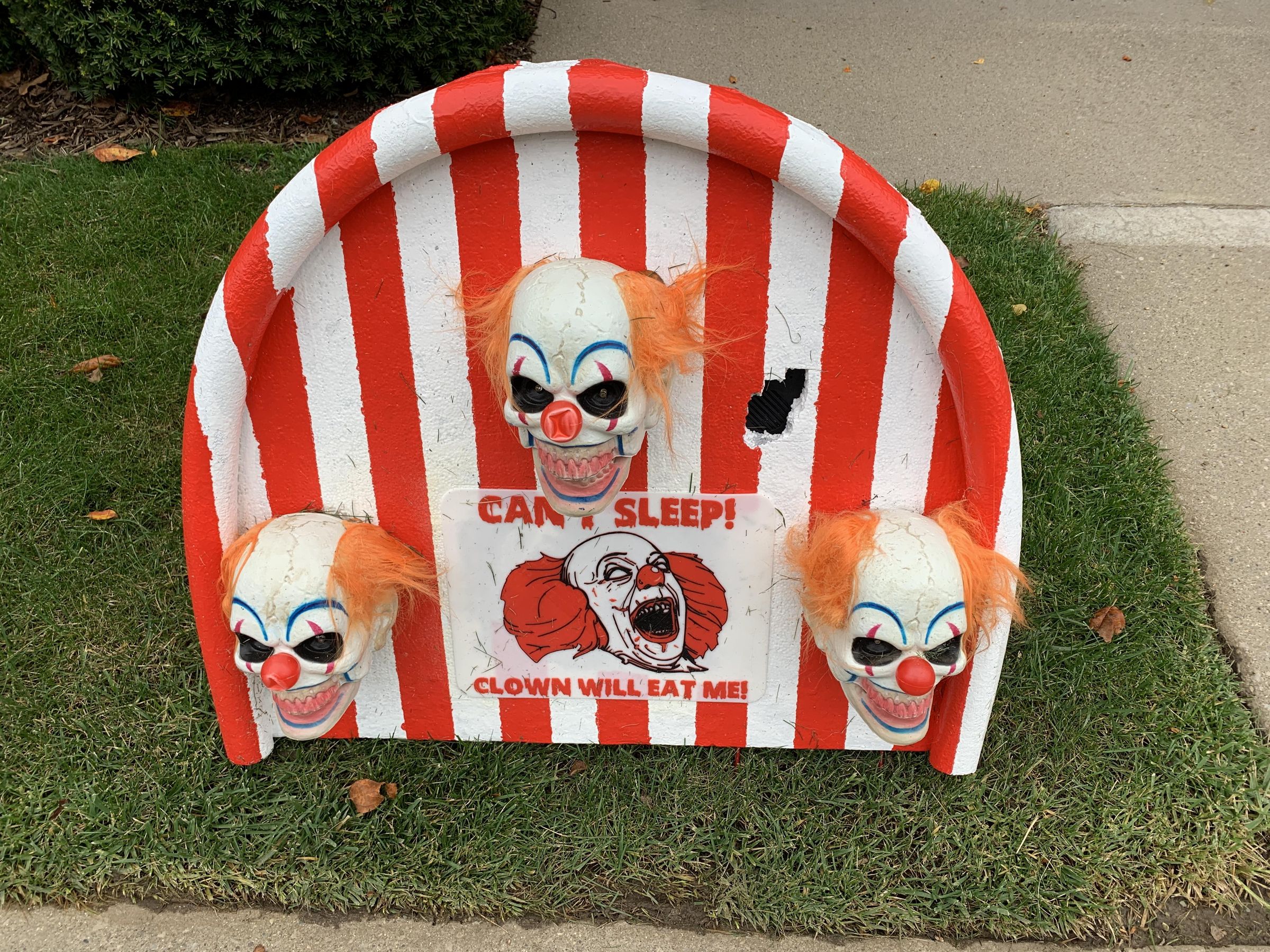 Animated Clown Sign