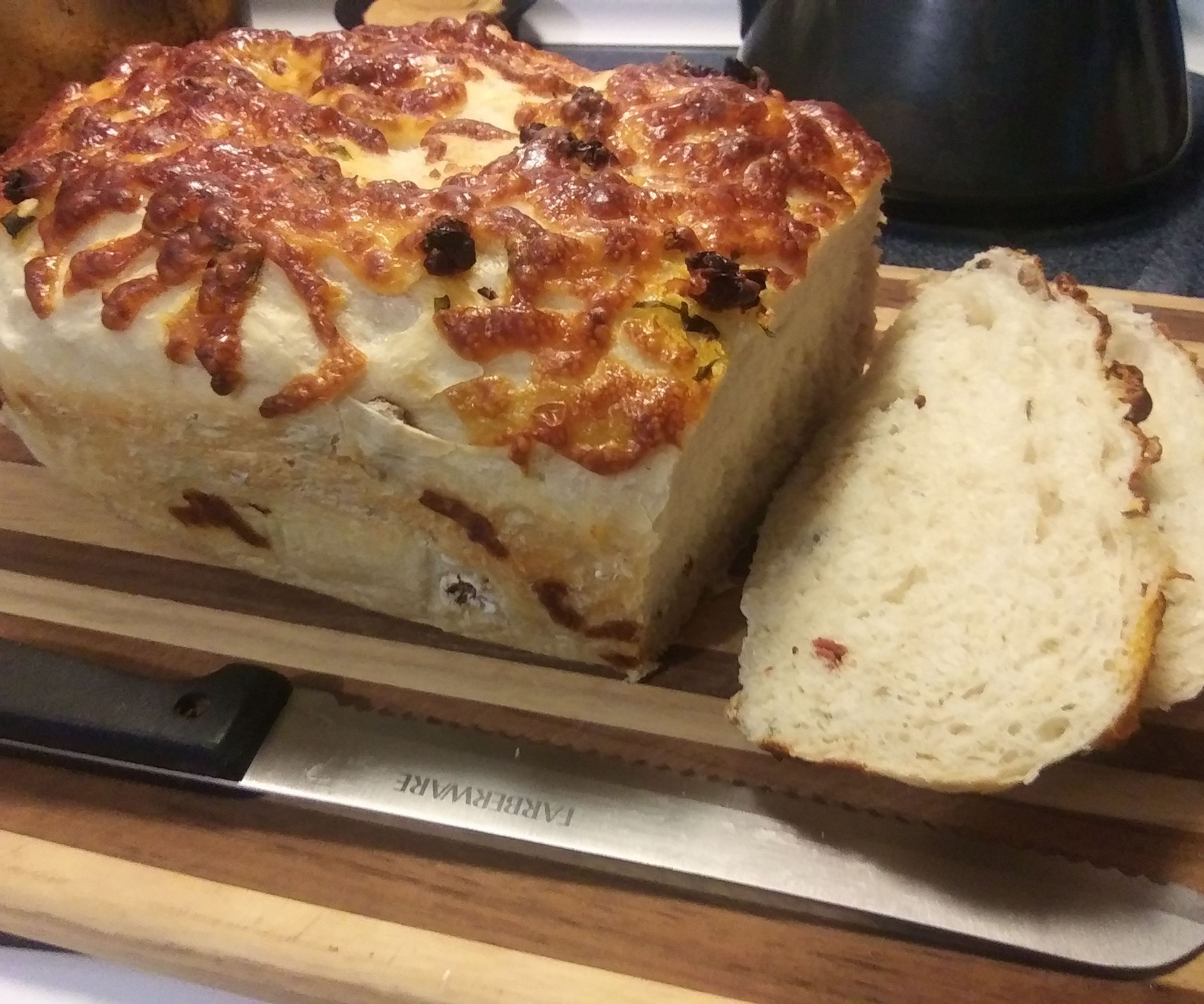 Sun-dried Tomato and Basil Bread