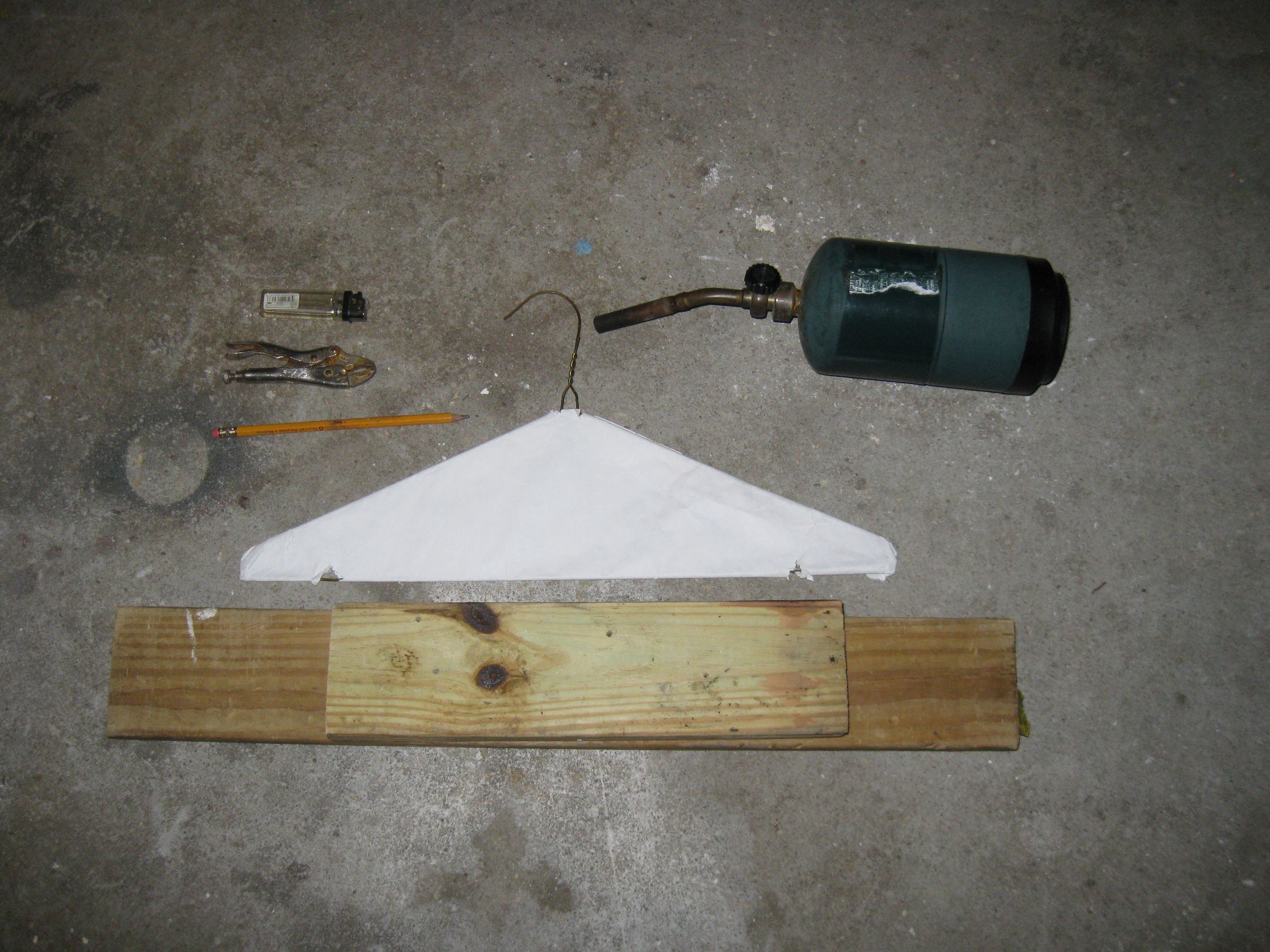 Cut Styrofoam in Minutes ( Low Tech Yet Effective )