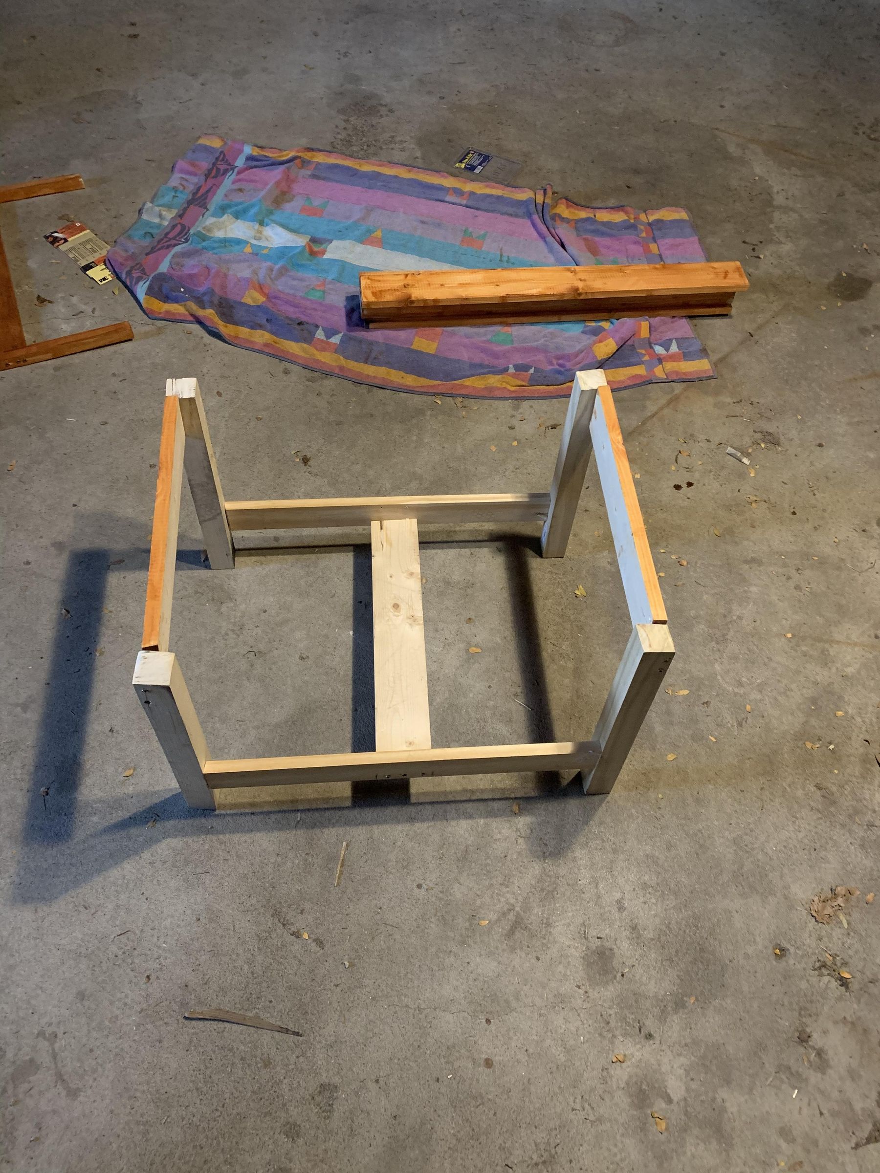How to Build a Wooden Coffee Table : 10 Steps (with Pictures ...