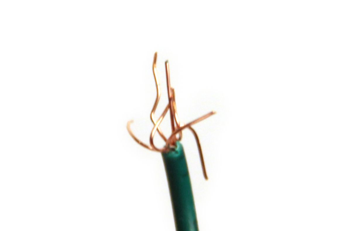 Preparing Stranded Wire for Breadboards