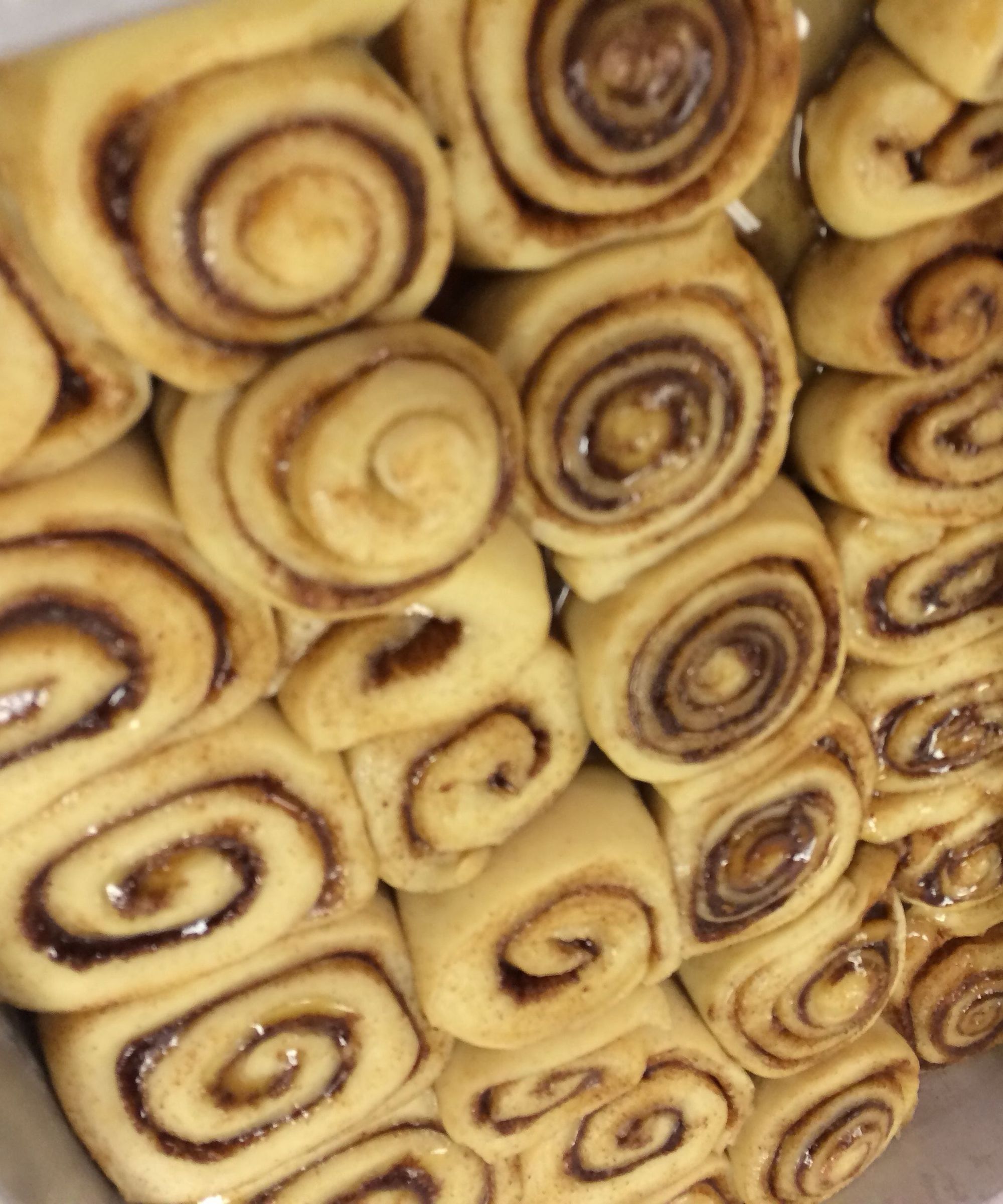 Grandmas Suzy's Scrumptious Cinnamon Rolls
