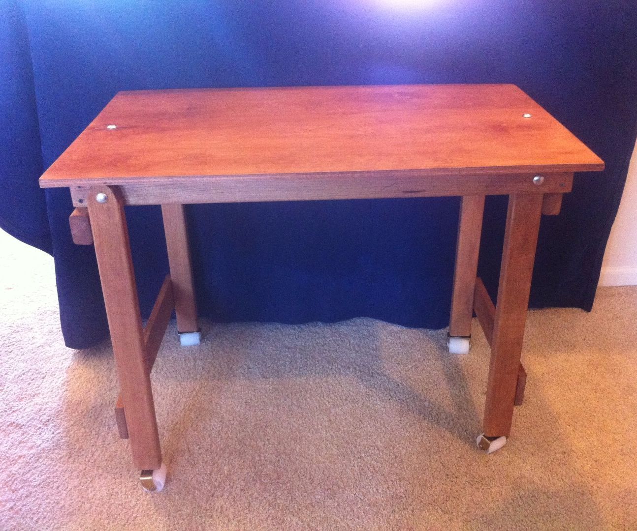 Folding Wood Desk & Ergonomic Office