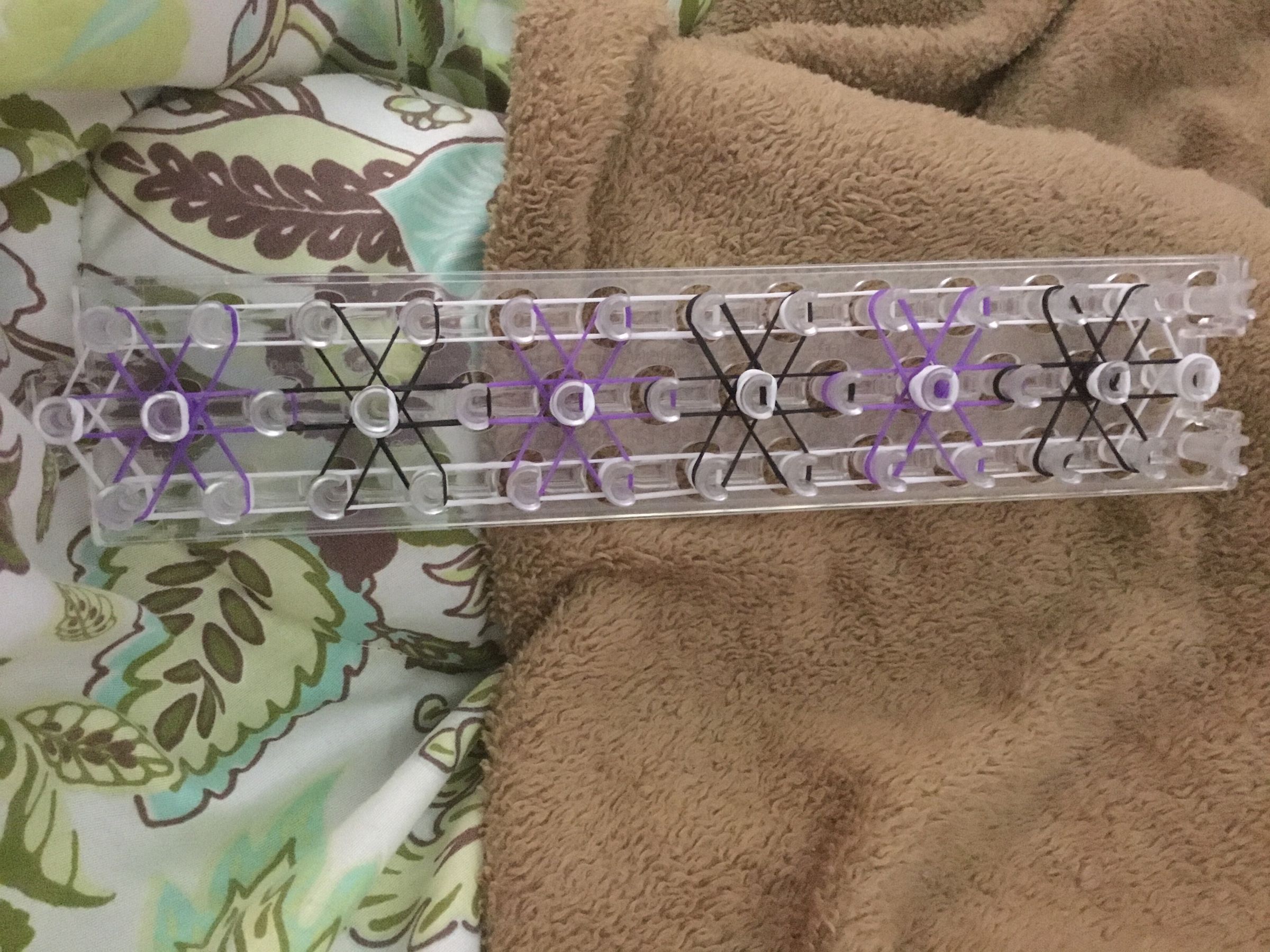 Starburst Rainbow Loom Bracelet : 13 Steps (with Pictures) Instructables