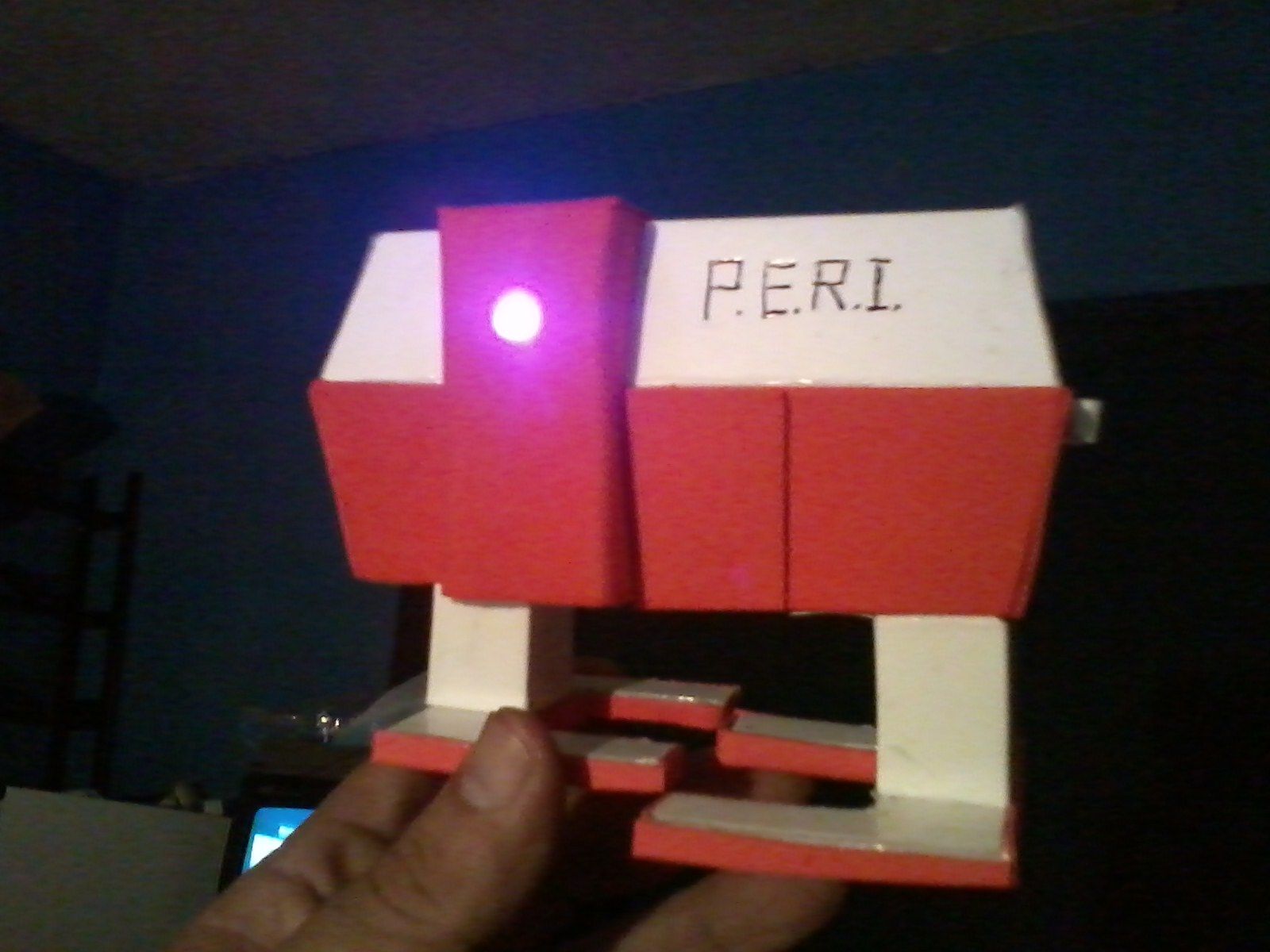 Video Prop. Small Robot "P.E.R.I"