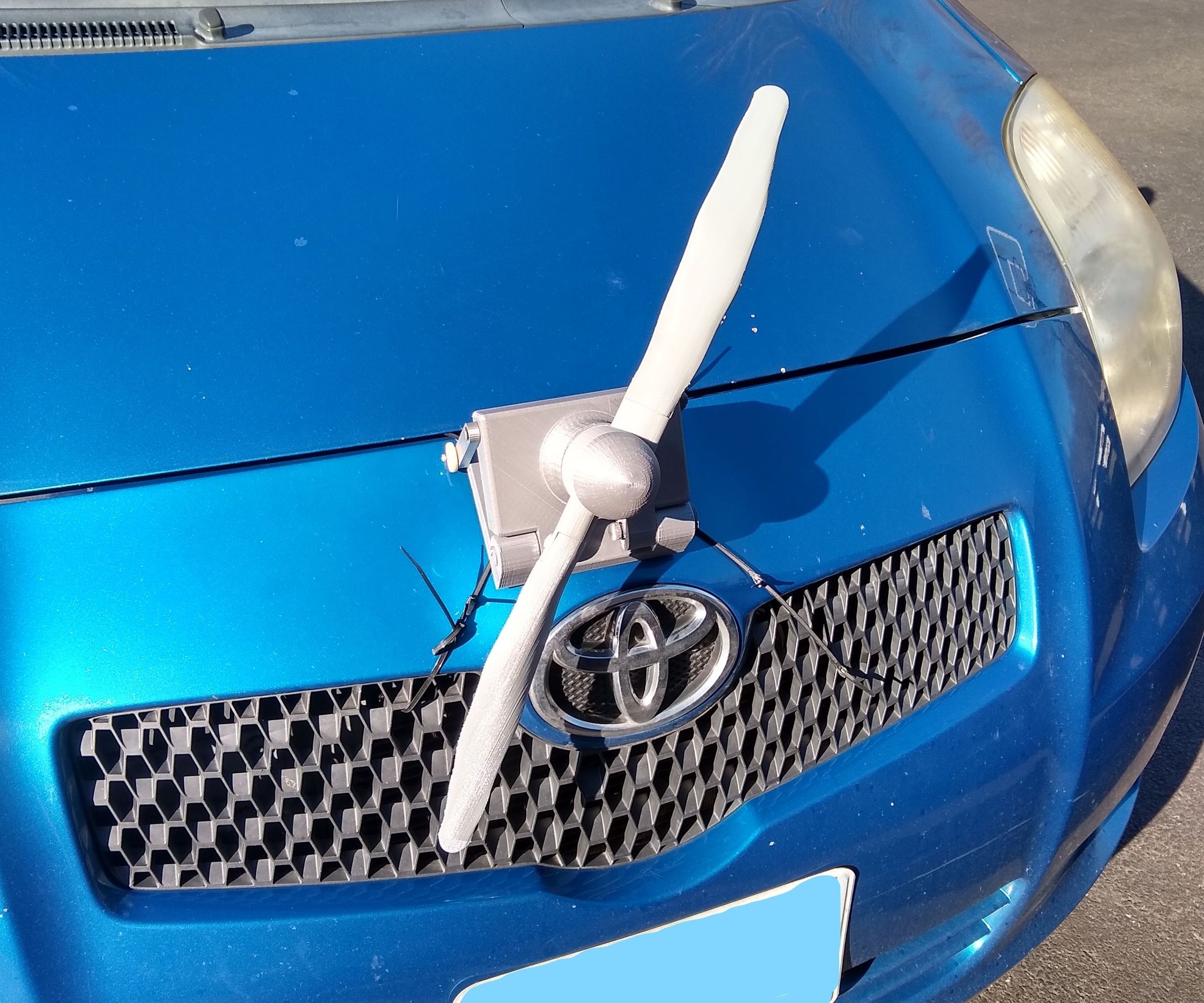 Airplane Prop Car Accessory 