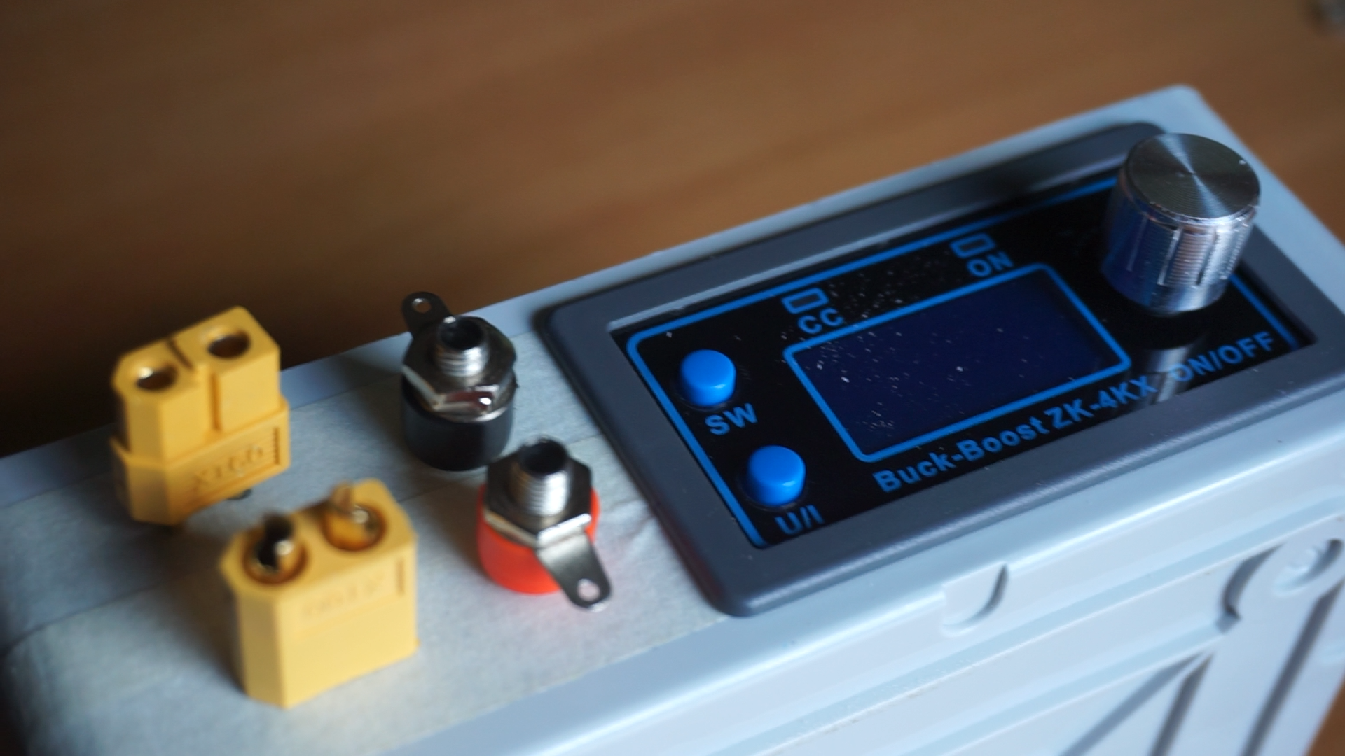 DIY Bench Variable Power Supply ZK4KX 5 Steps (with Pictures