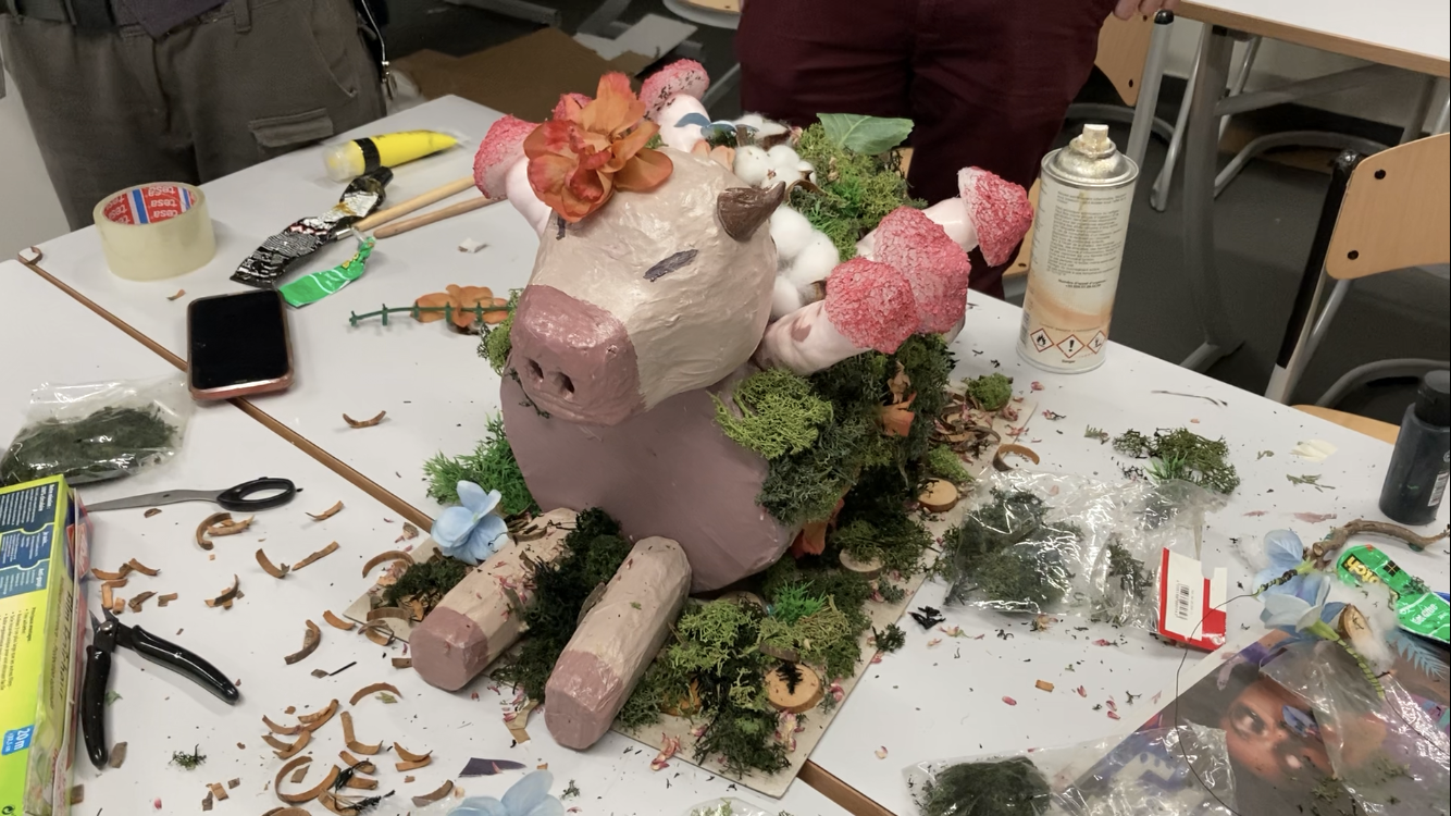 DIY Vegetal Cow-Shaped Game Controller for Attack of the Bric-a-Brac