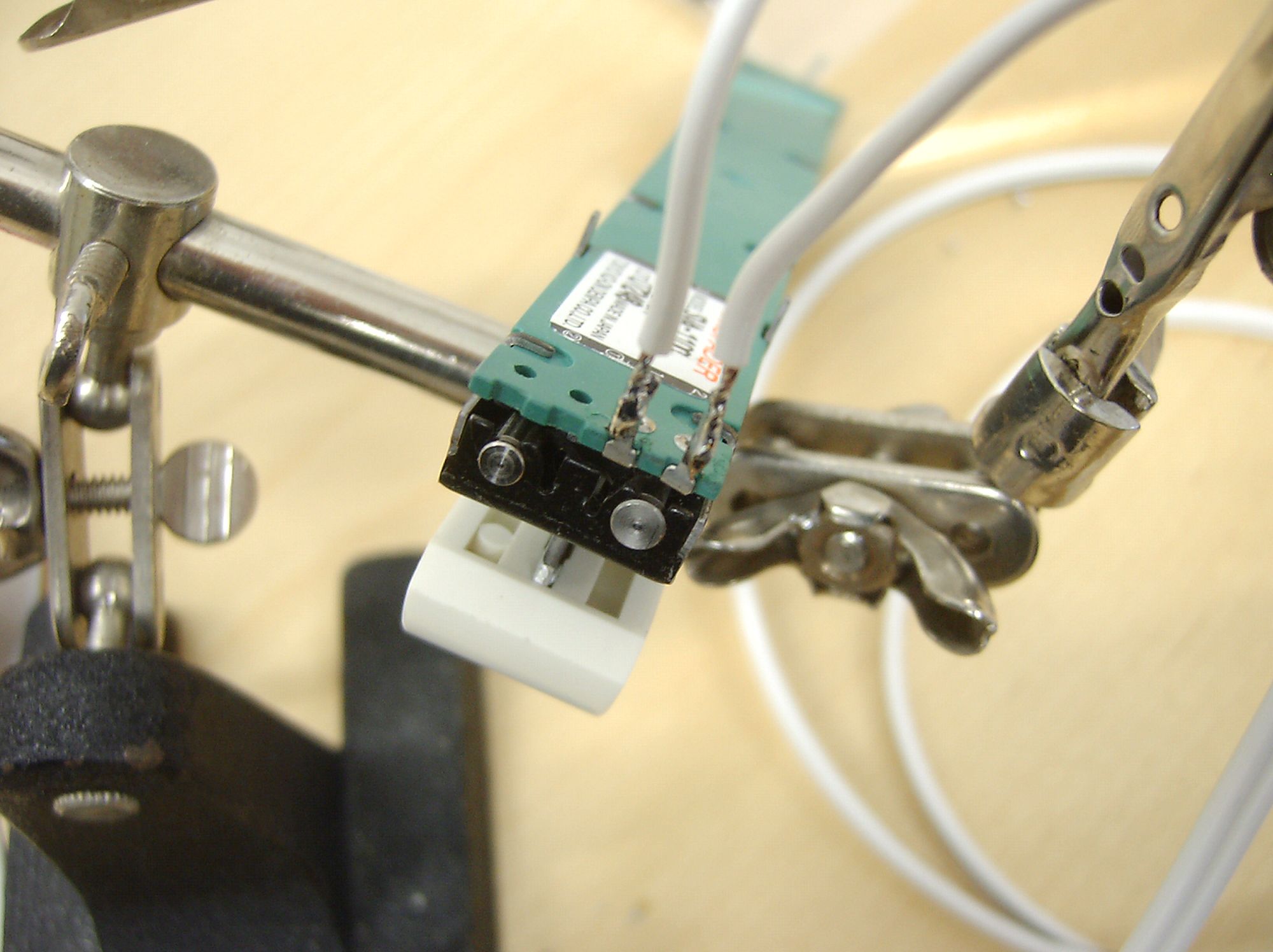 How to Connect a Fader With Audio Input and Output 14 Steps Instructables