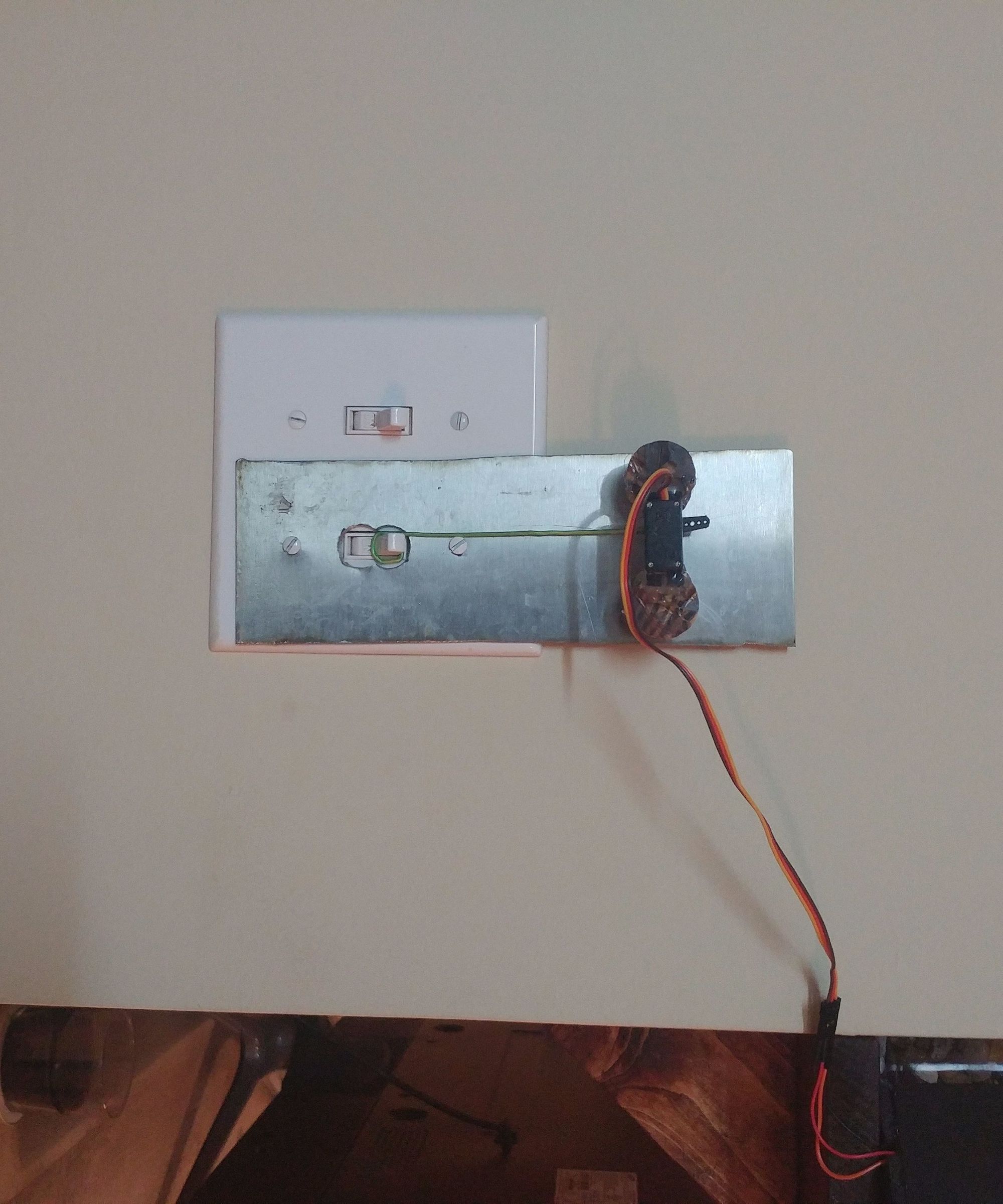 Clap Activated Light Switch 