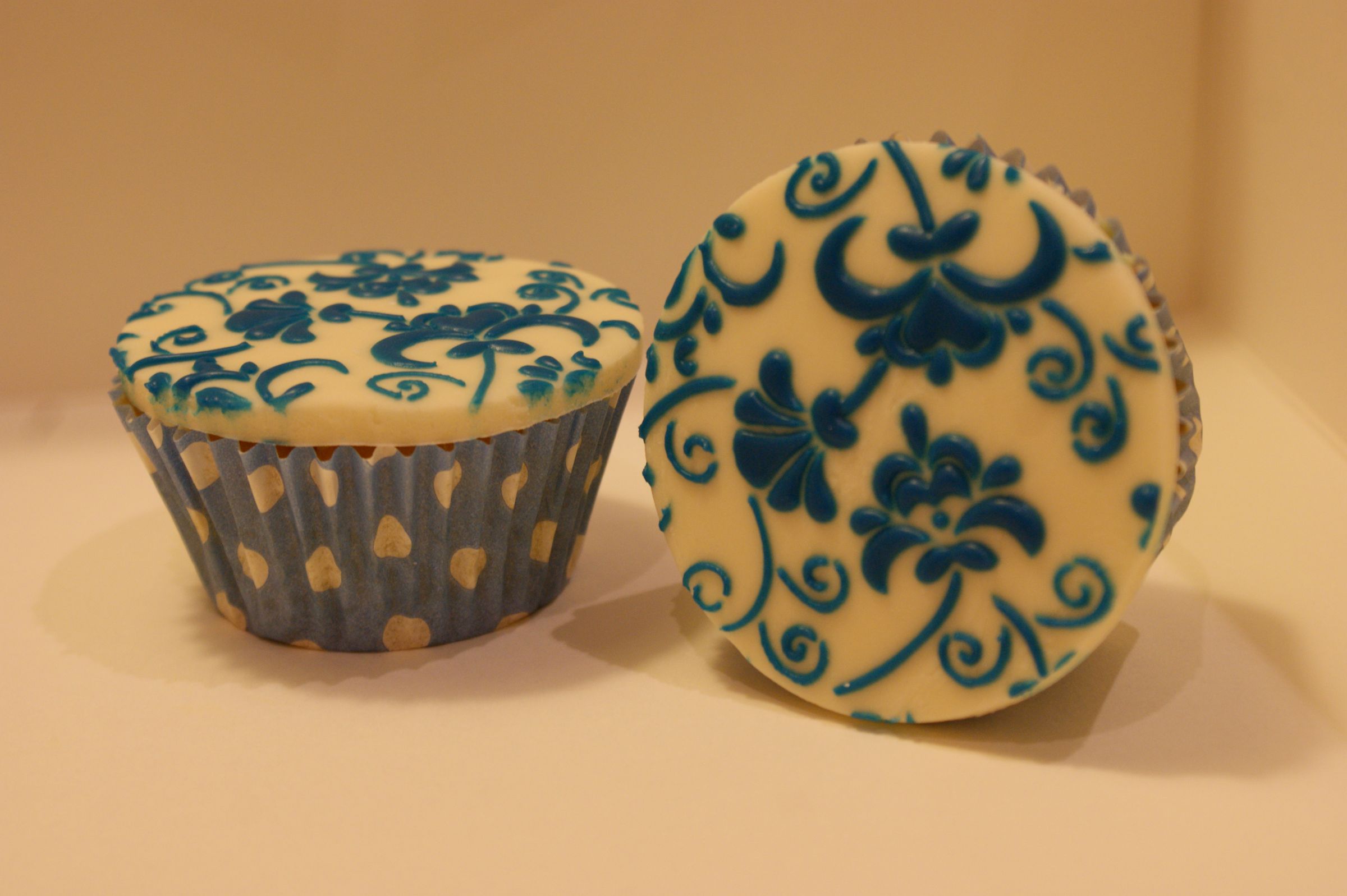 'Wedgewood' Cupcakes