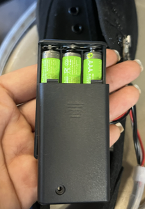 Attatching the Battery