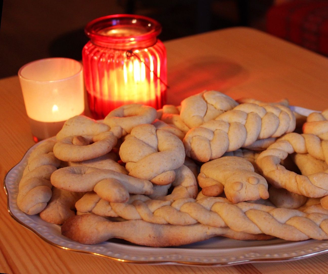 How to Make Moldable Butter Cookies