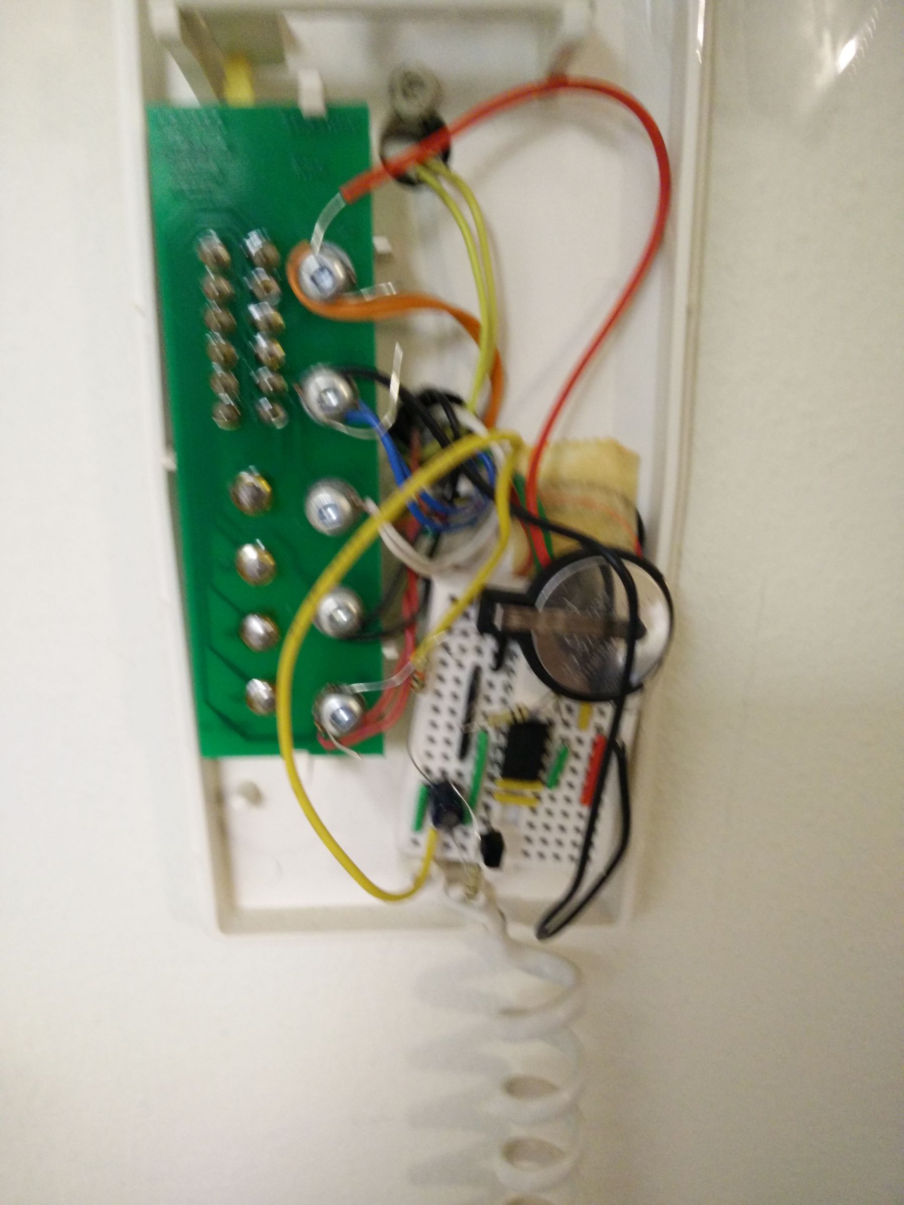 Hacking the Apartment Buzzer to Unlock With a Code 6 Steps