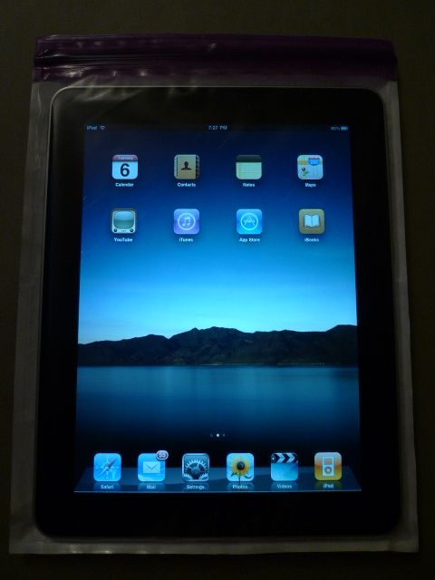 Simple IPad Case (FedEx Supplies)