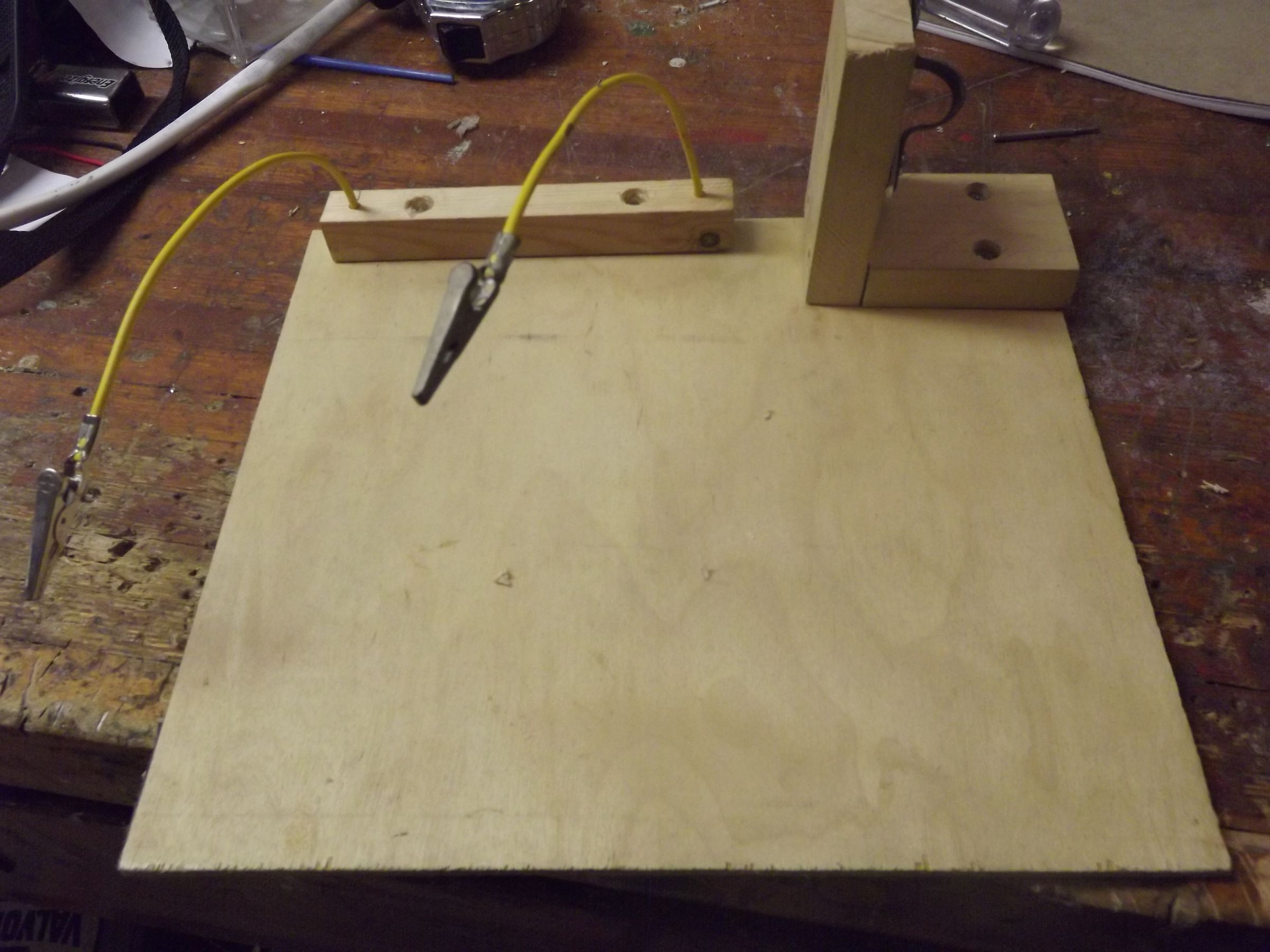 How to build a desktop soldering station