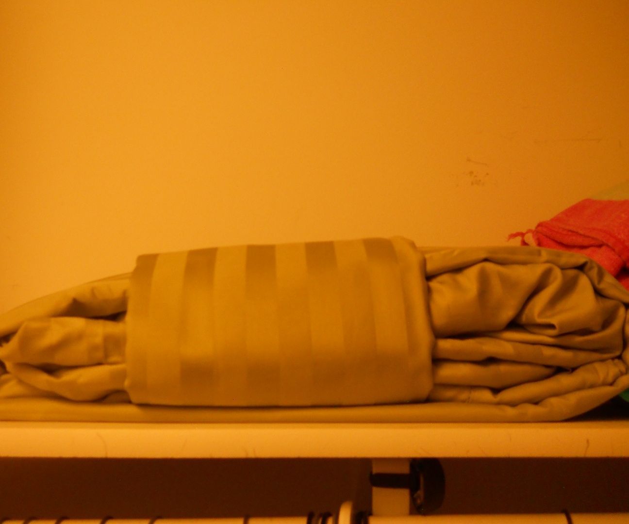 Properly Fold a Sheet Set