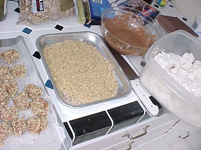 Dip the Marshmallows