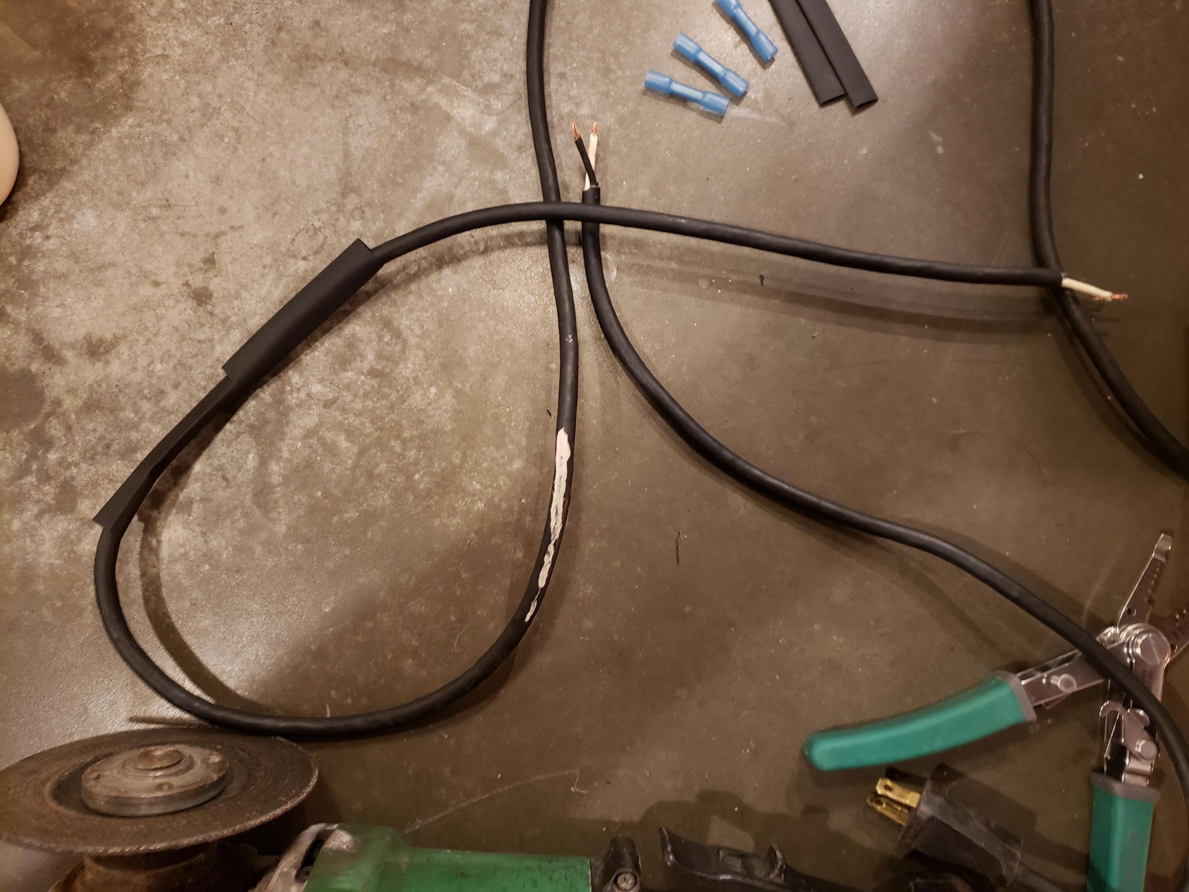 Cutting the Cord, in a Bad Way, How to Fix a Bad Power Cord. 9 Steps