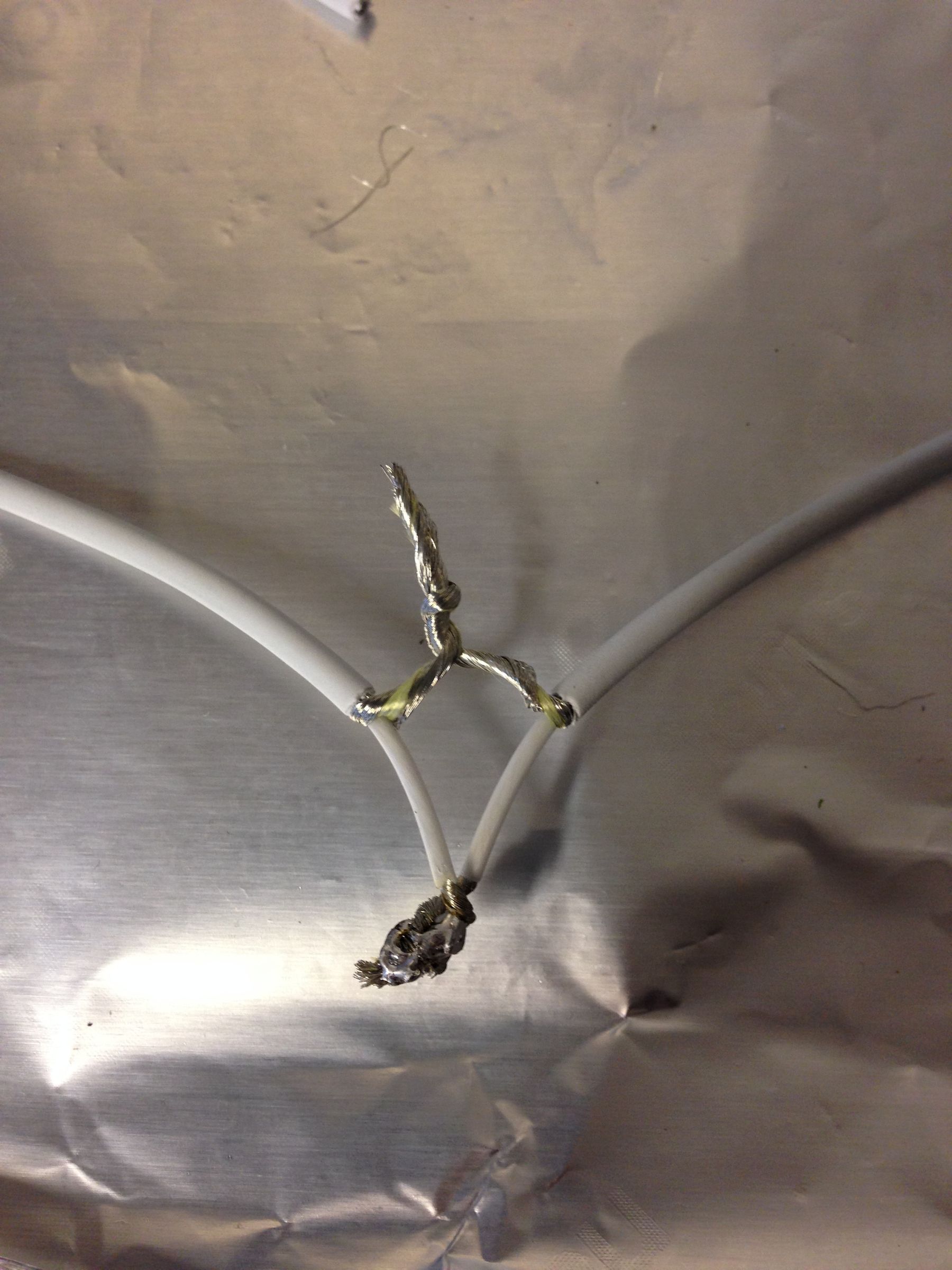 Fixing MacBook Pro Charger Cables (With Pictures!) 7 Steps