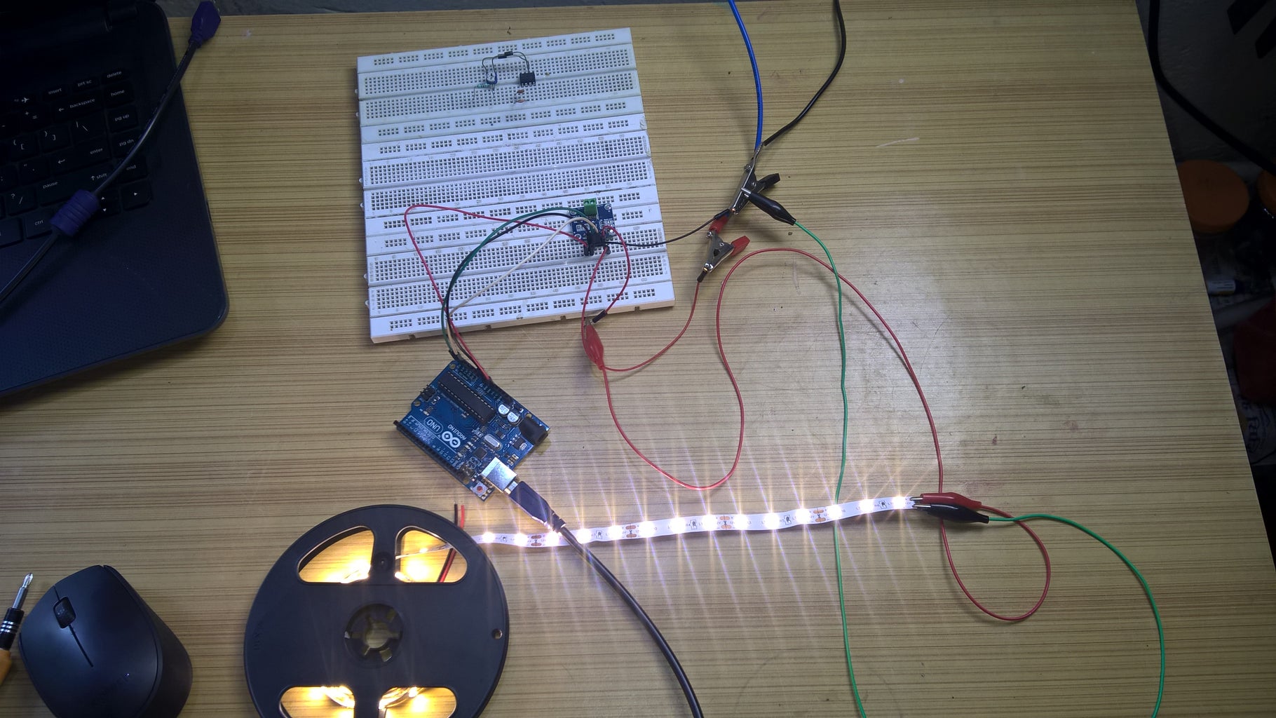 Measure Current and Voltage Using a Microcontroller || Voltage Divider ...