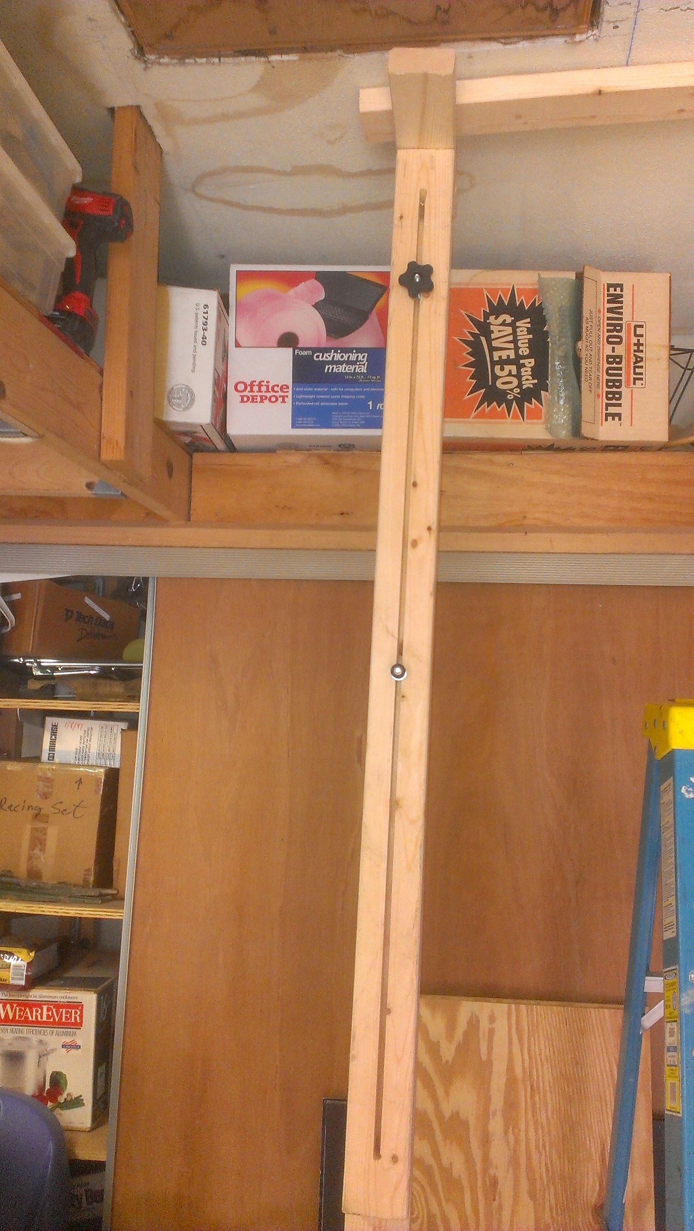 Third Hand for Affixing Molding, 2 X 4s, or Drywall to a Ceiling