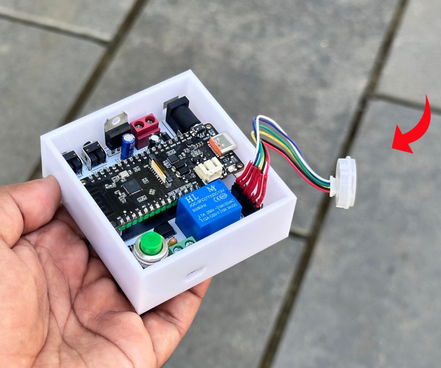 ESP32 Smart Lock System | Fingerprint + IoT Remote Unlock
