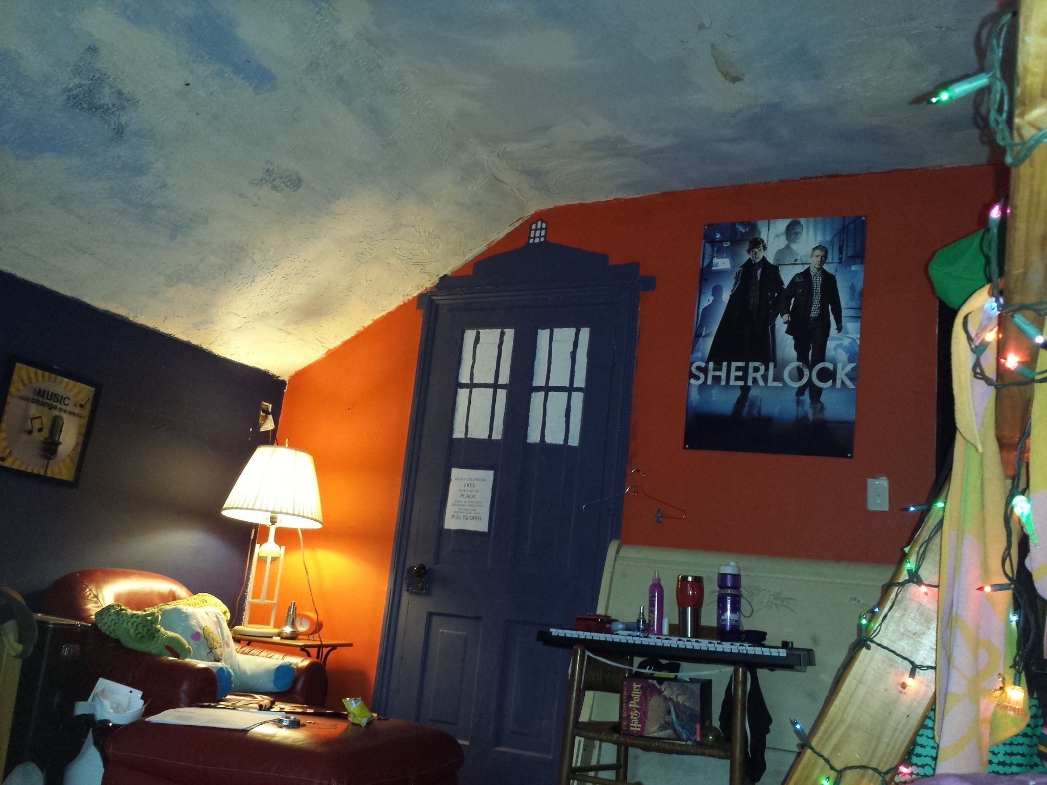Paint A TARDIS door on any door