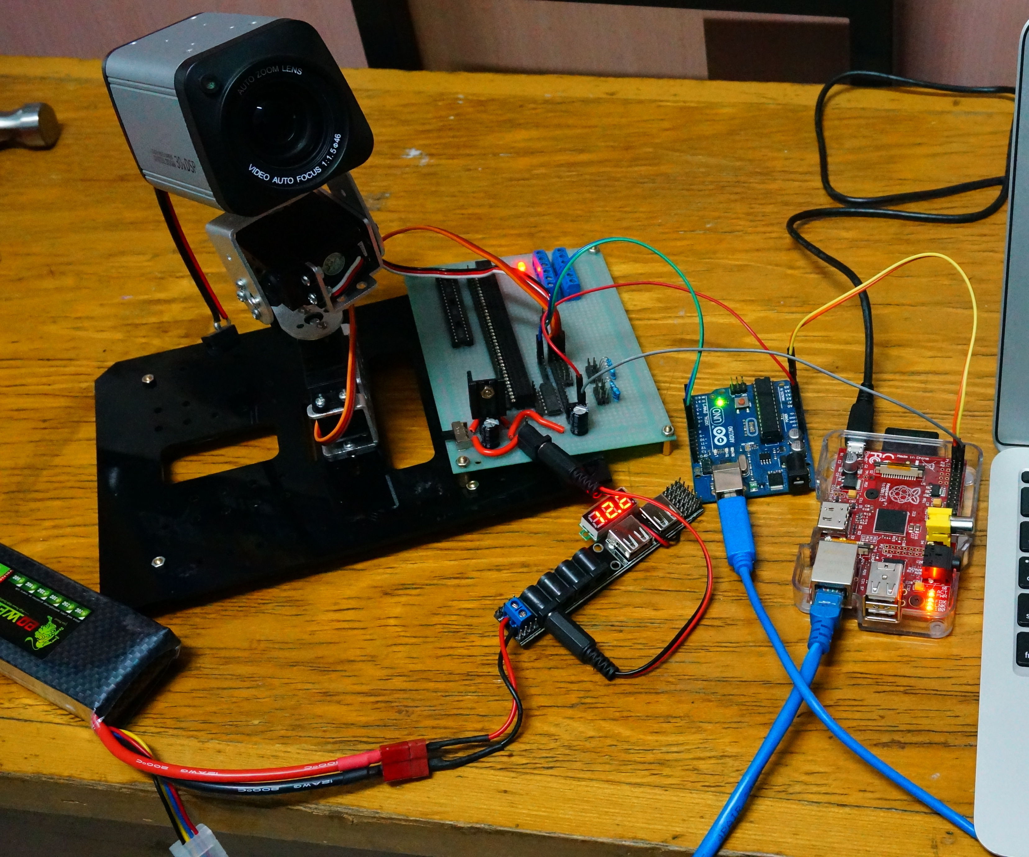 基于人脸识别的自动录播系统