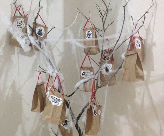 Spooky Tree - Gift Bags Holder