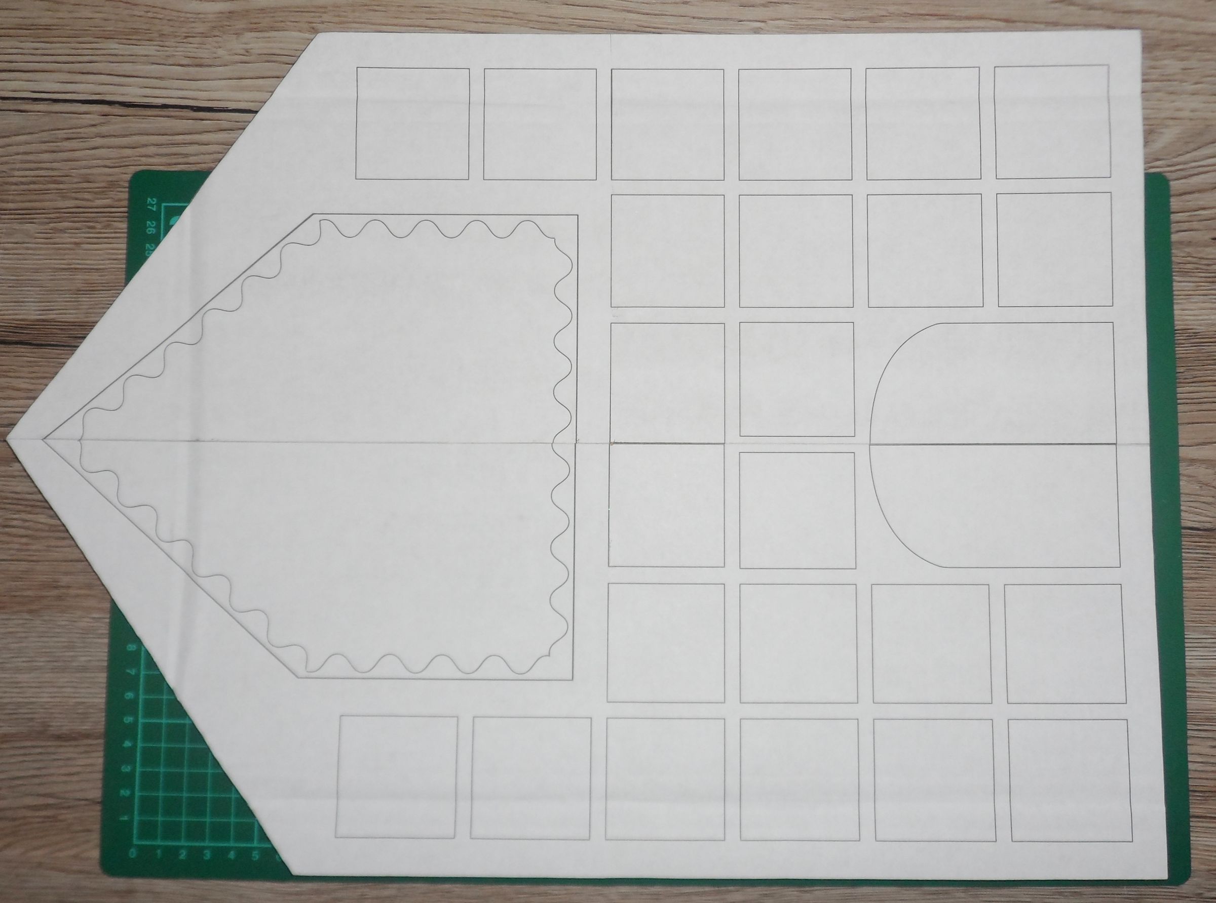 Light Up Cardboard Advent Calendar 13 Steps (with Pictures